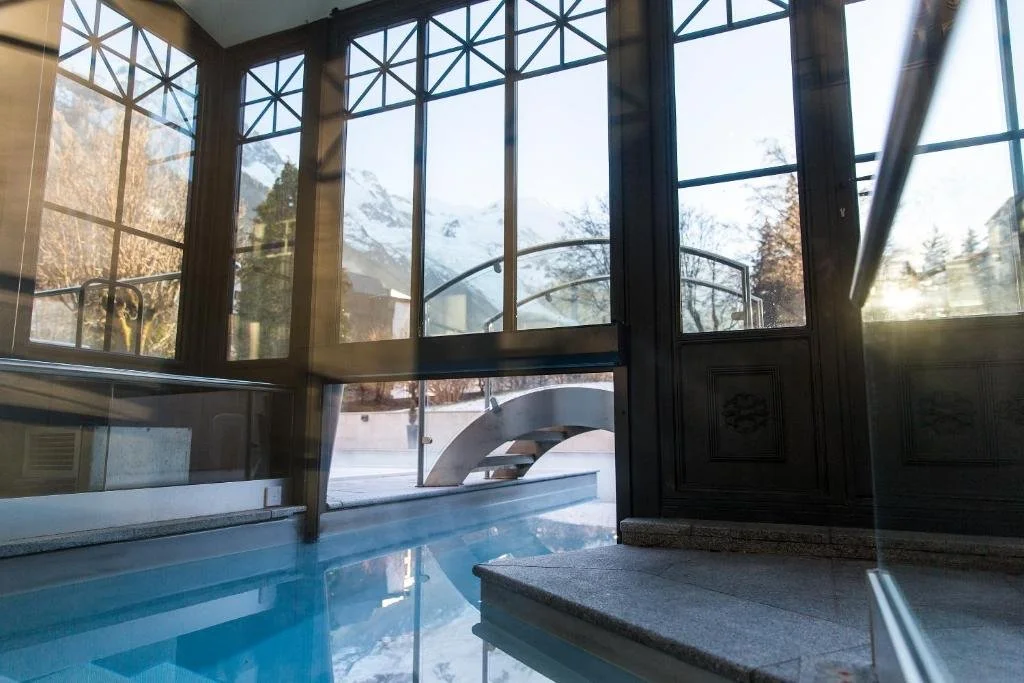 Hotel Mont Blanc Chamonix - Pool.jpg
