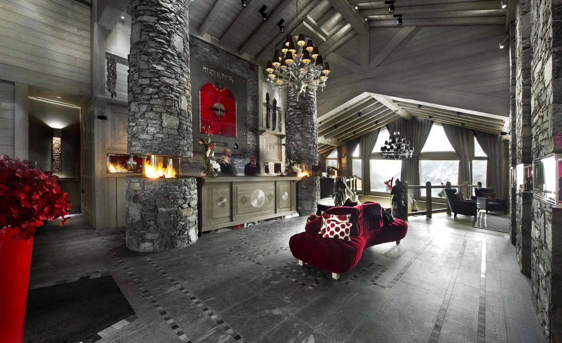 Le K2 Palace - Lobby 2.jpg