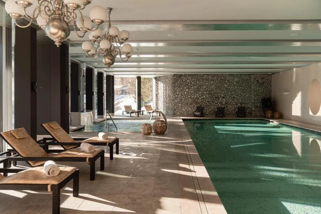 Carlton Hotel - Pool 2.jpg