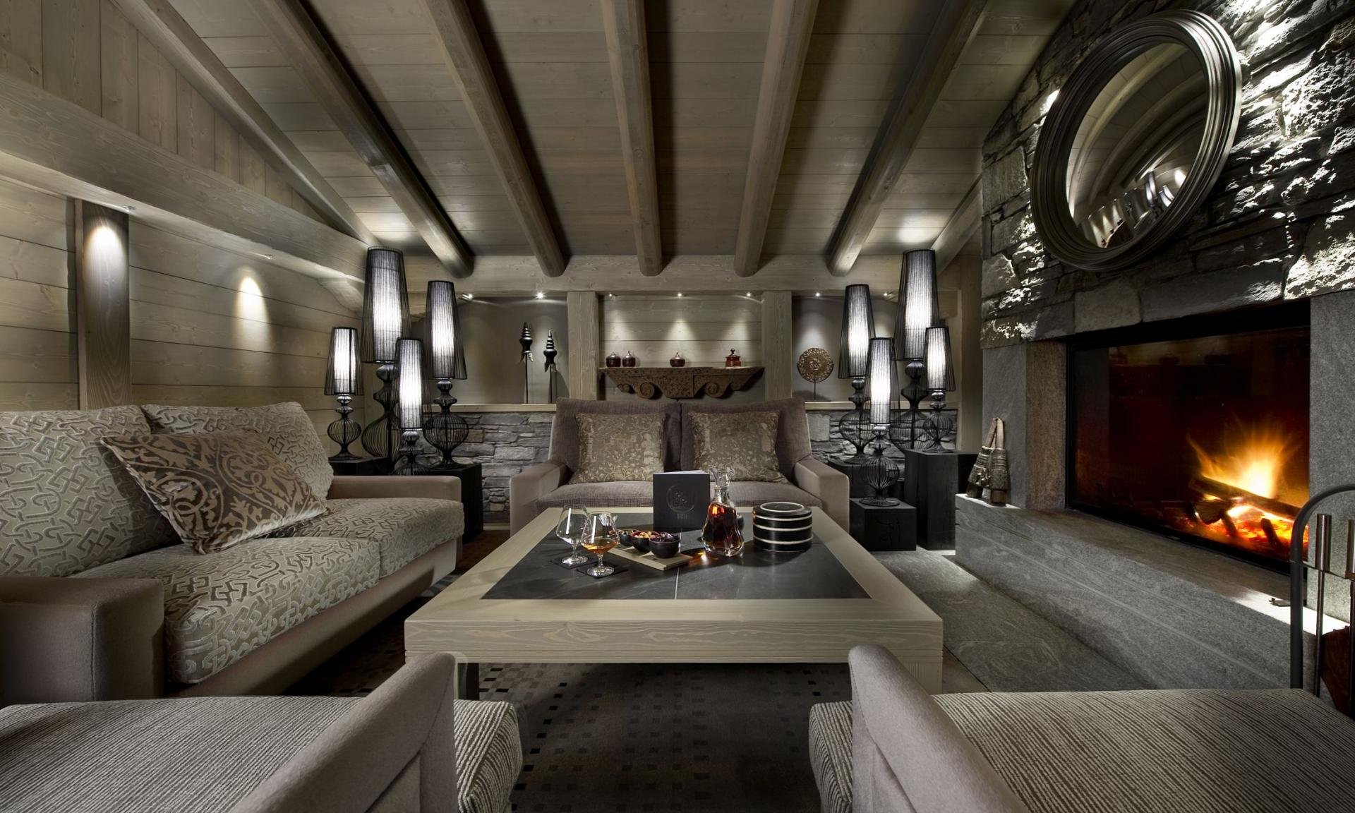 Le K2 Palace - Bar 2.jpg