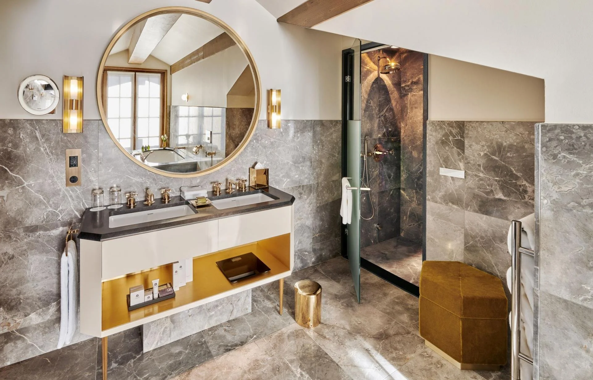 Chalet L'Amarante - Bathroom 2.jpg