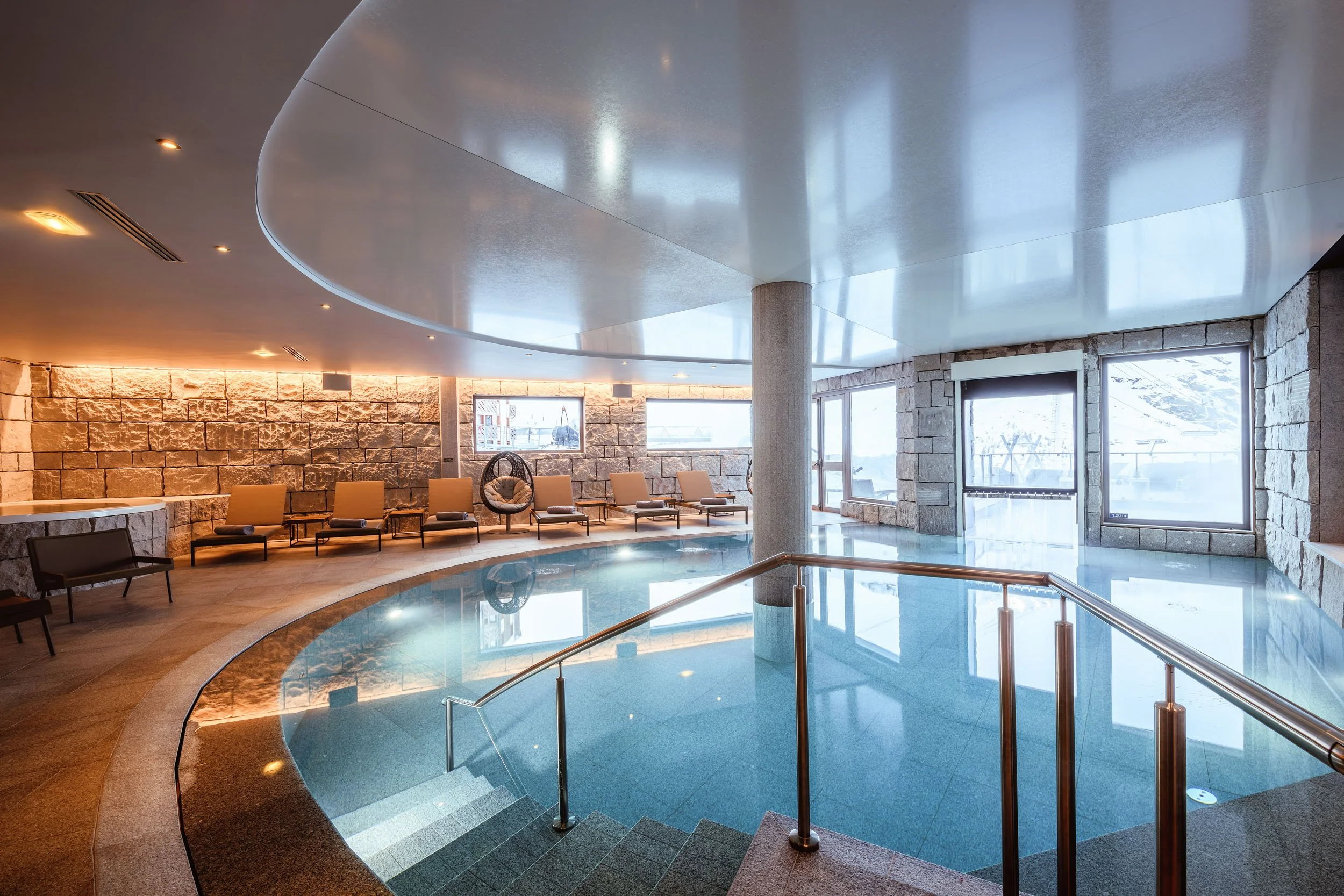 Hotel Altapura - Pool.jpg