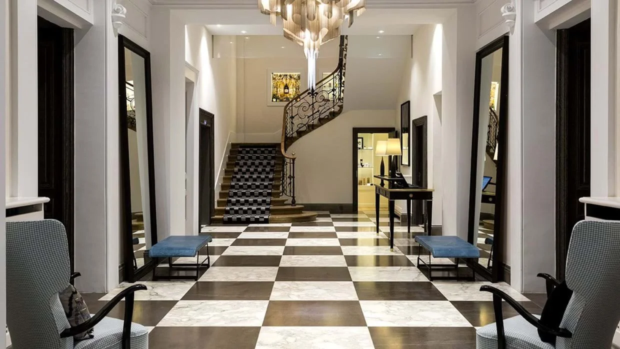 Hotel Mont Blanc Chamonix - Lobby.jpg