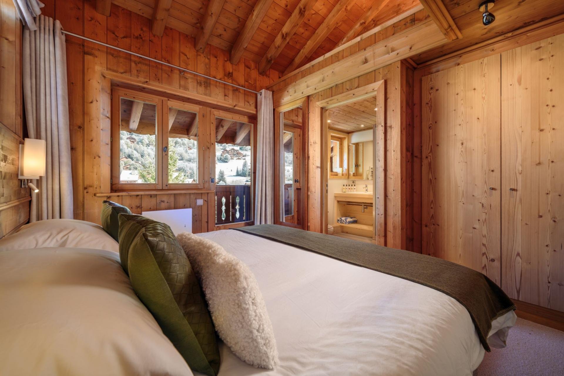 Chalet Indiana - Room 1.5.jpg
