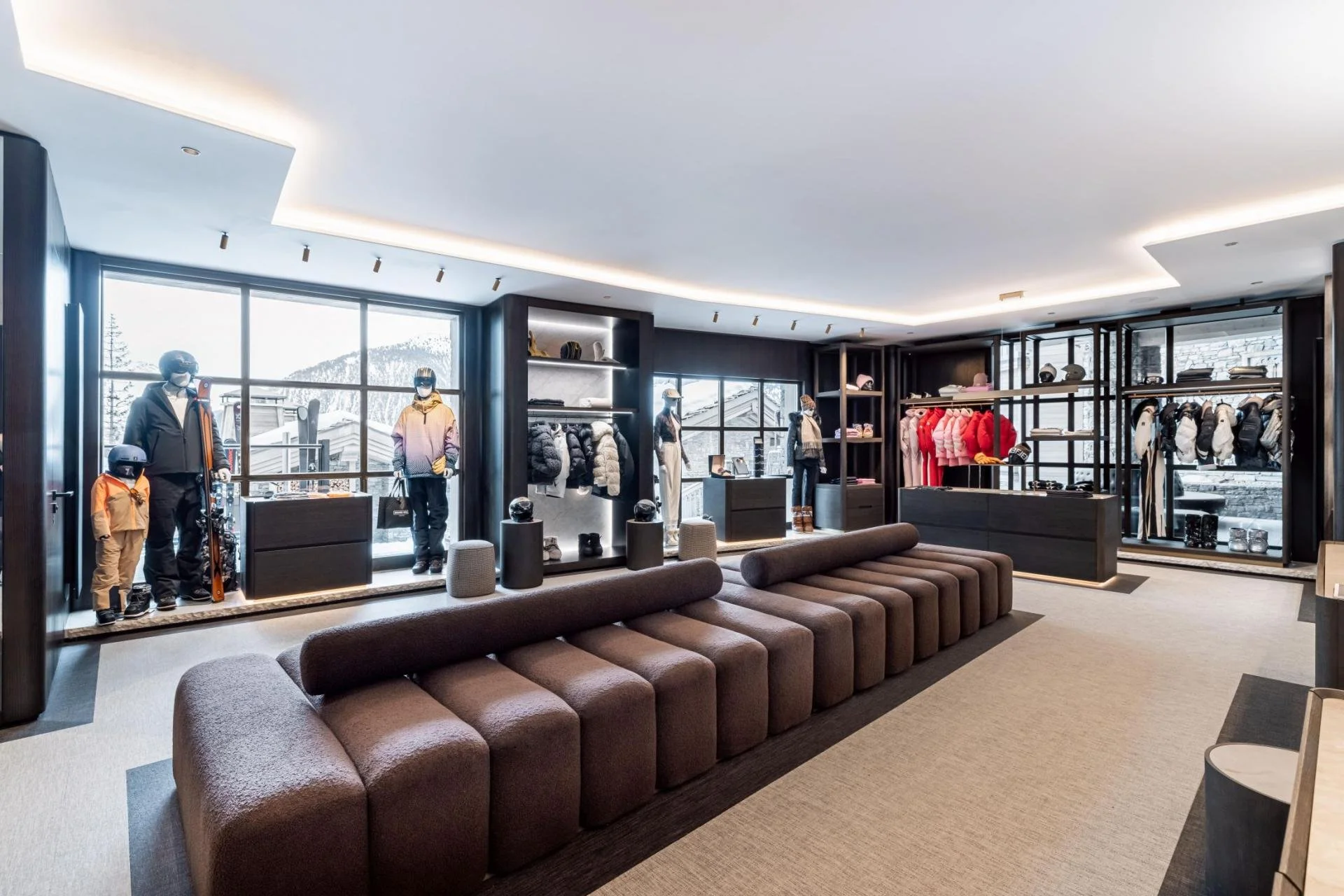 Le K2 Palace - Ski Shop.jpg