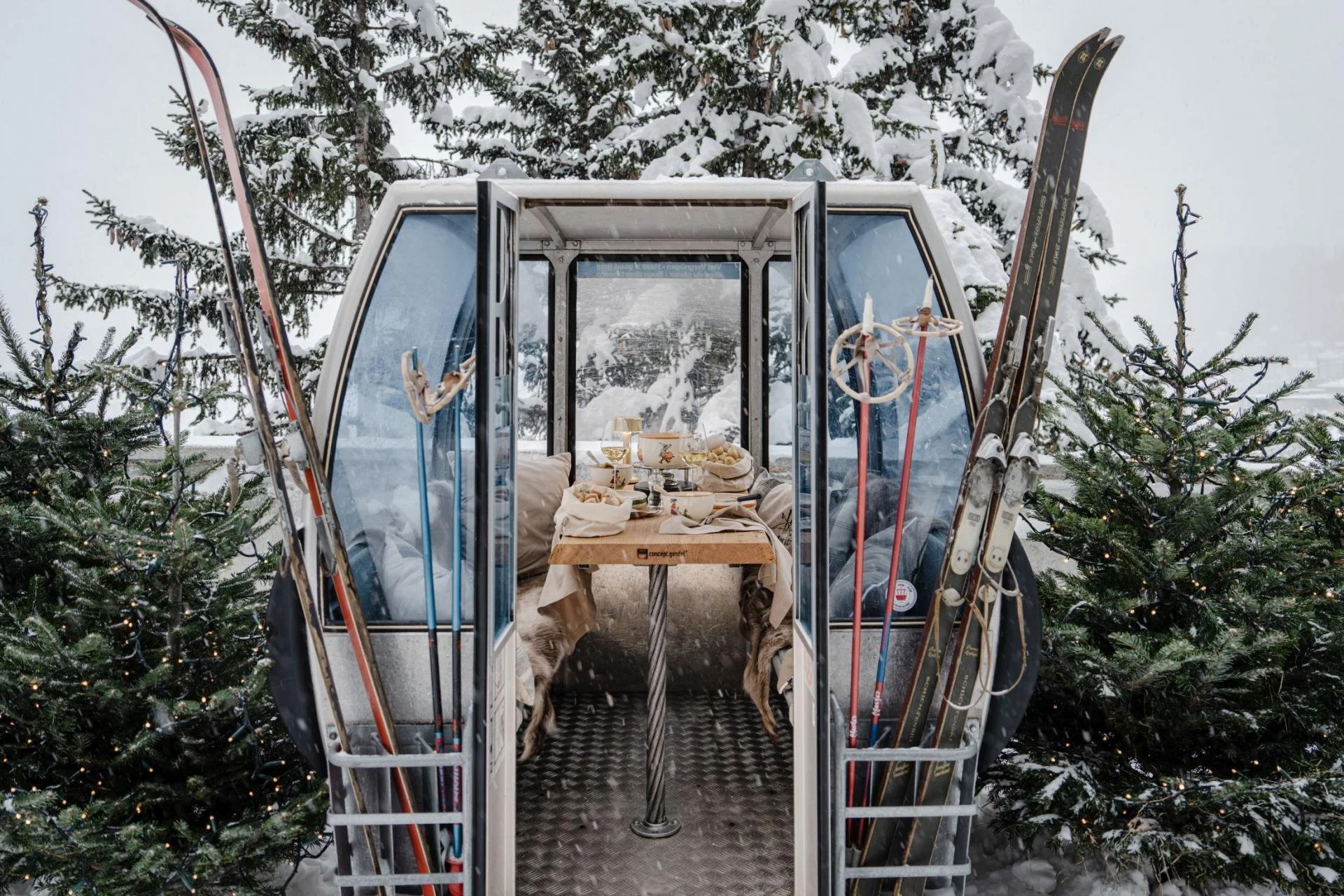 Carlton Hotel - Fondue Gondola.jpg