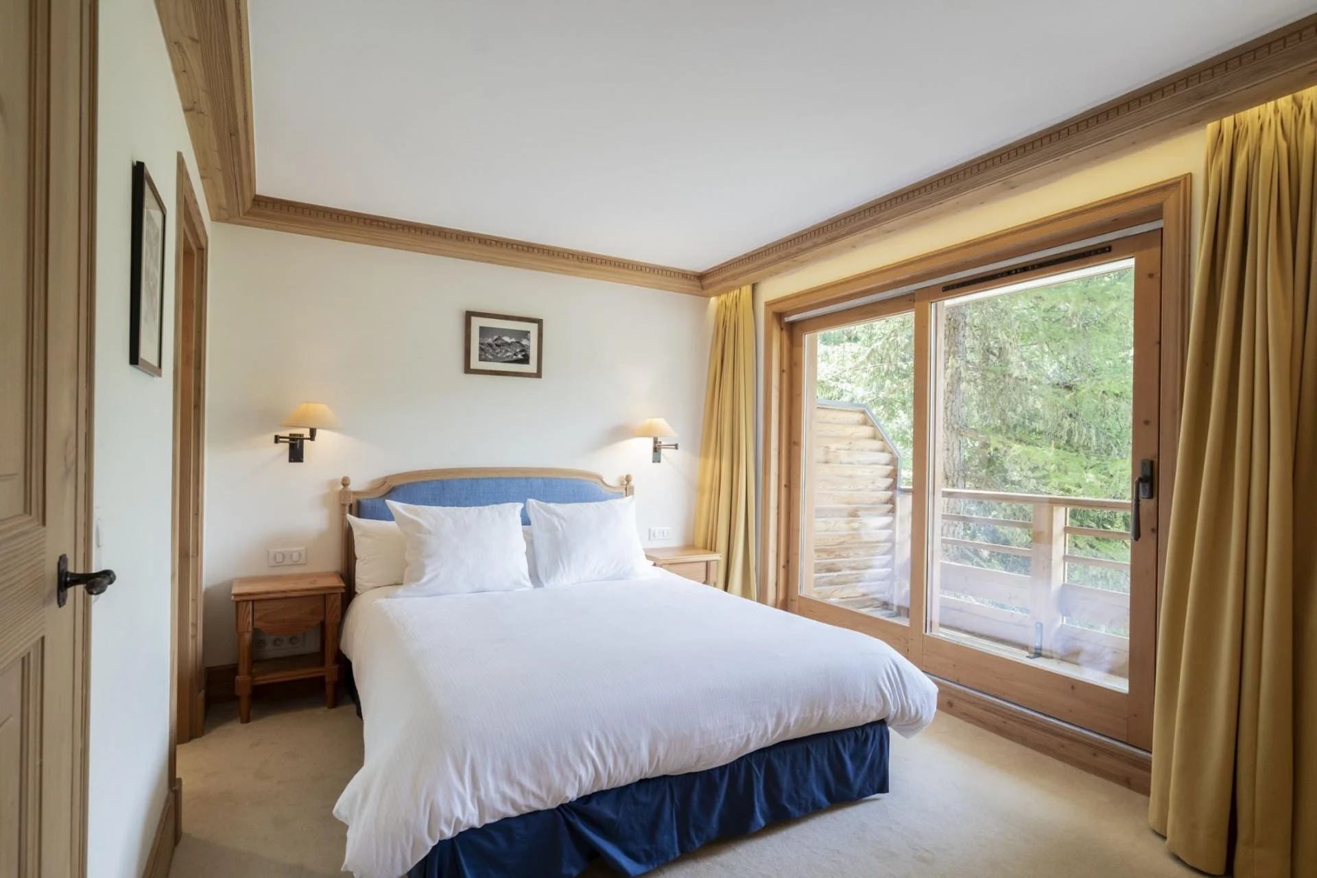 Chalet Foret - Room 6.jpg