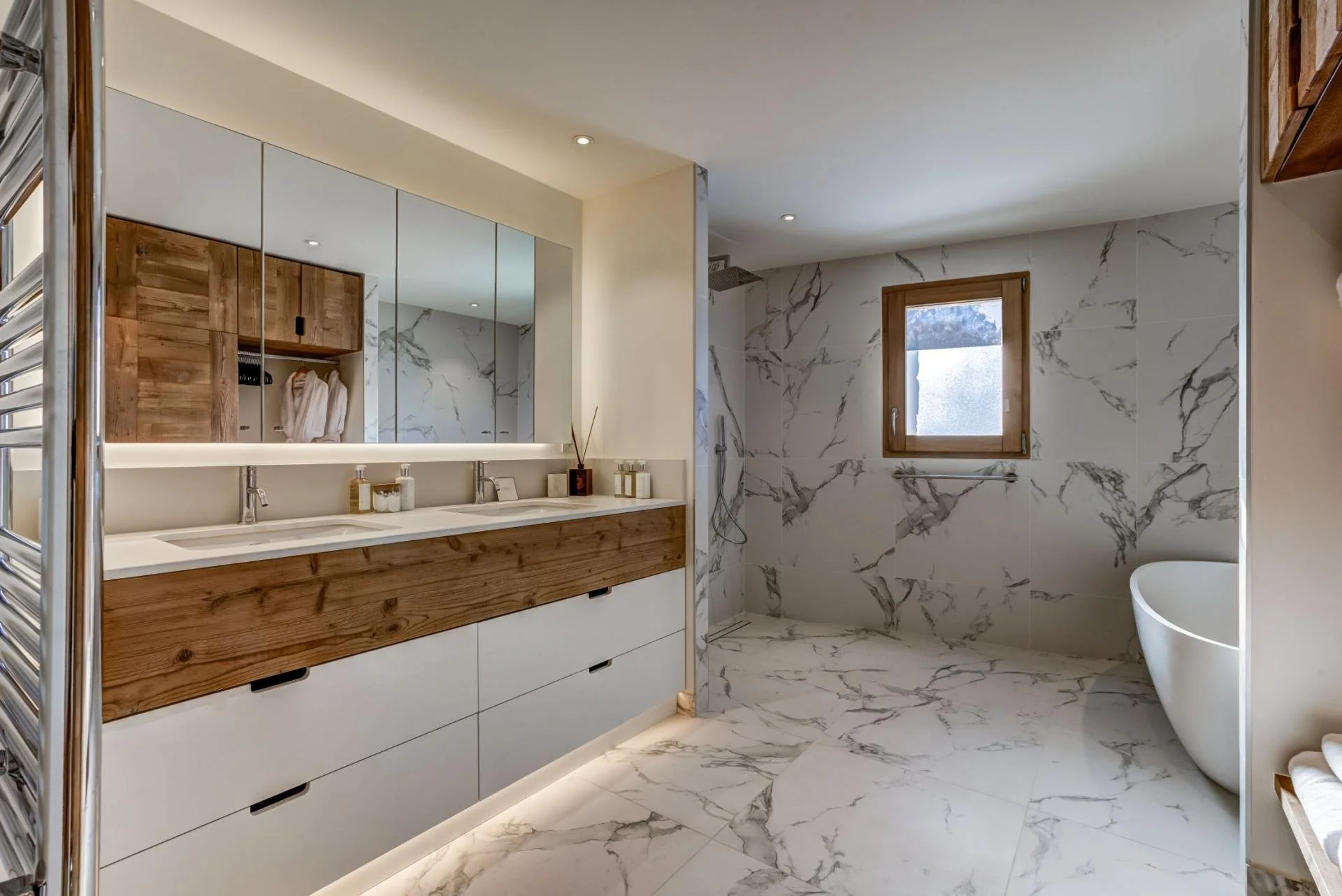 Chalet Constantia - Bathroom.jpg