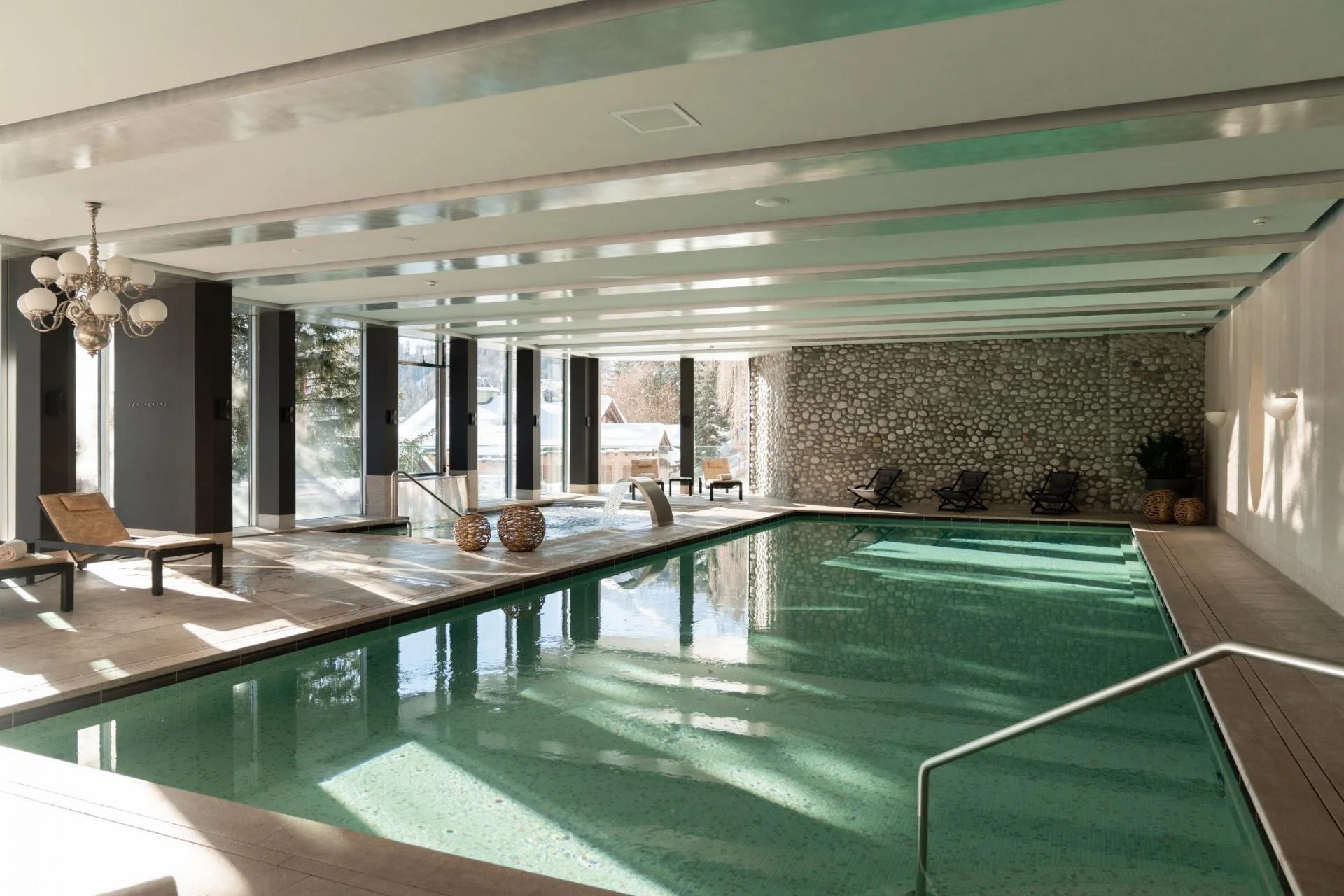 Carlton Hotel - Pool 3.jpg