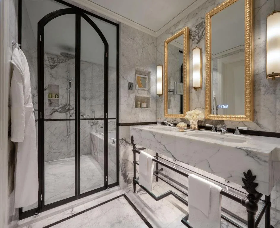 Badrutt's Palace - Bathroom.jpg