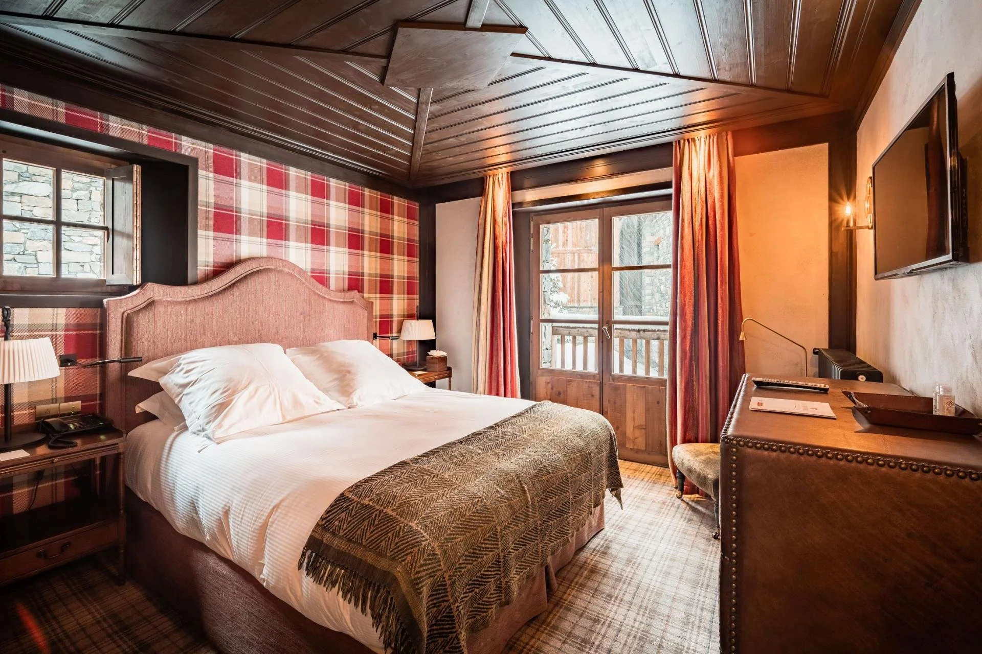 Chalet Ebene - Room.jpg