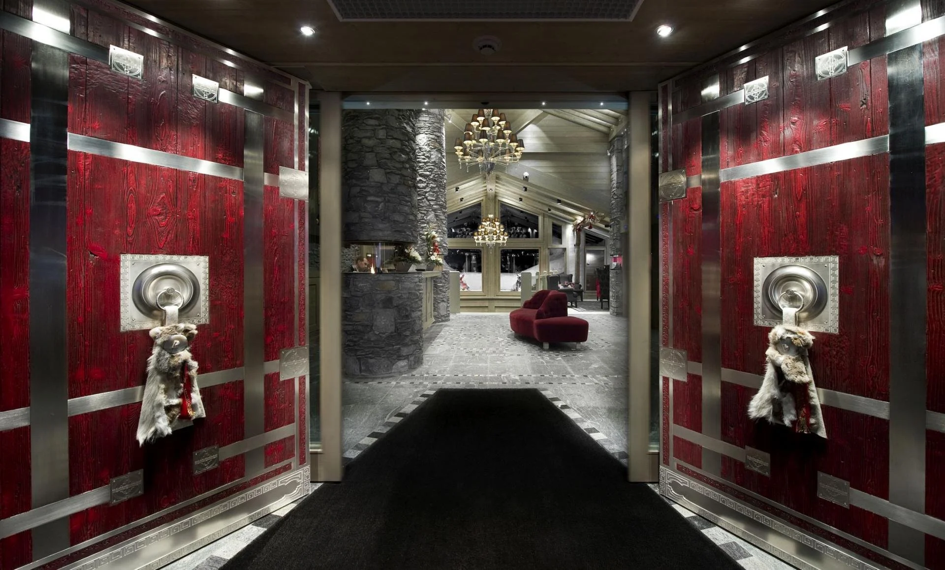 Le K2 Palace - Lobby.jpg