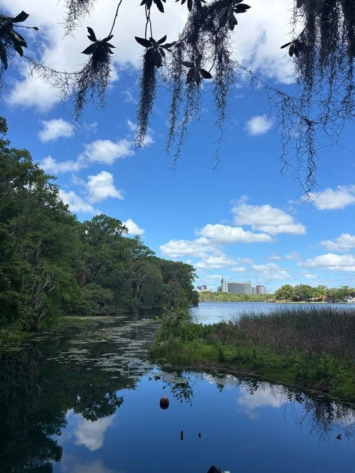 Another week of living fully at Lakewood Center:

🧘 Yoga sessions outside
🌱 Mead Botanical Garden volunteer day (shoveling mulch, planting alongside community volunteers)
🎵 Music &amp; Mocktail night (record 35 residents showed up for Michael Bolt