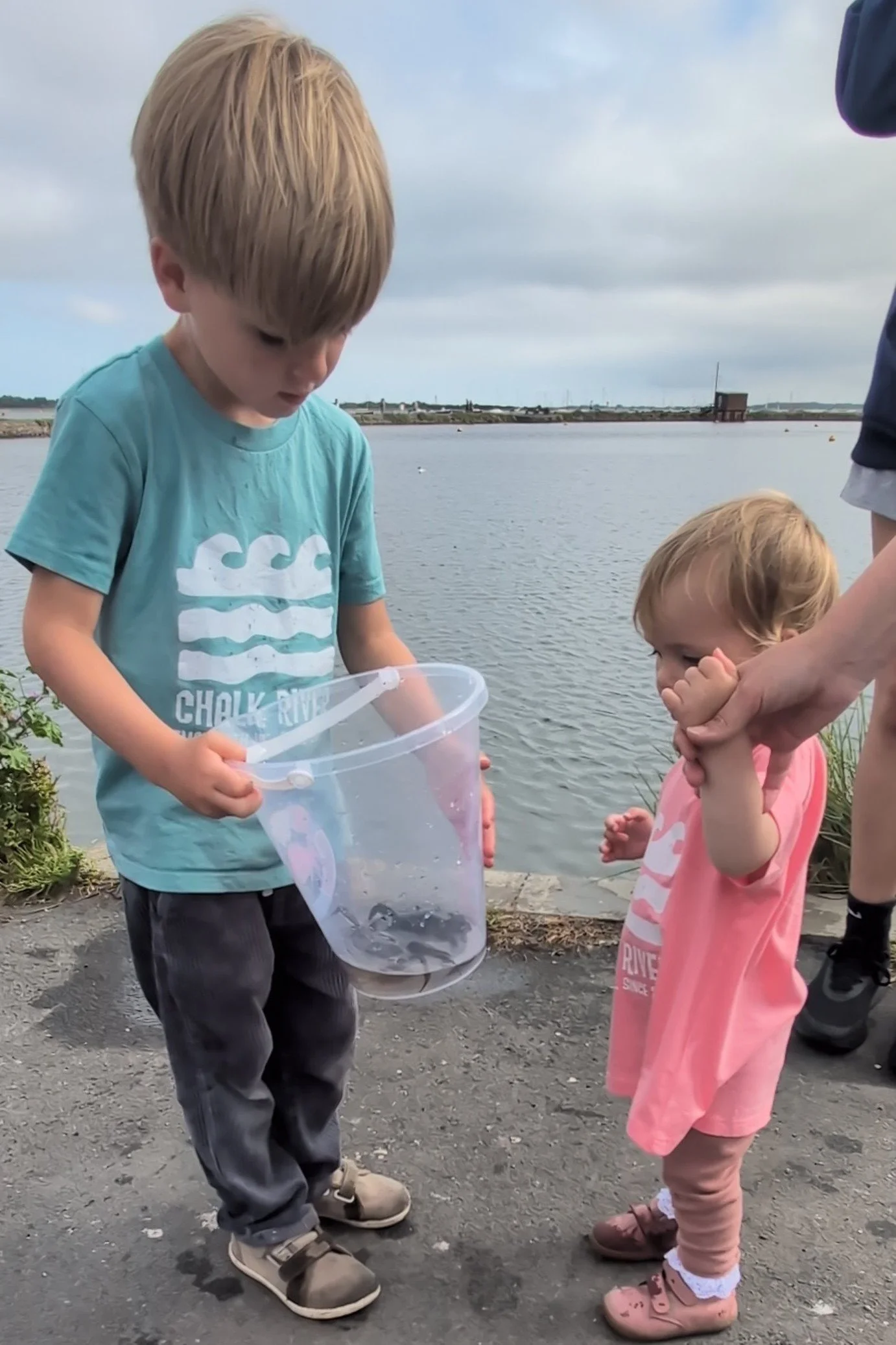 Crabbing Club 2.jpg