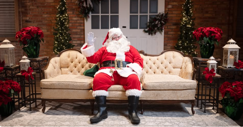 Christmas At Pickwick