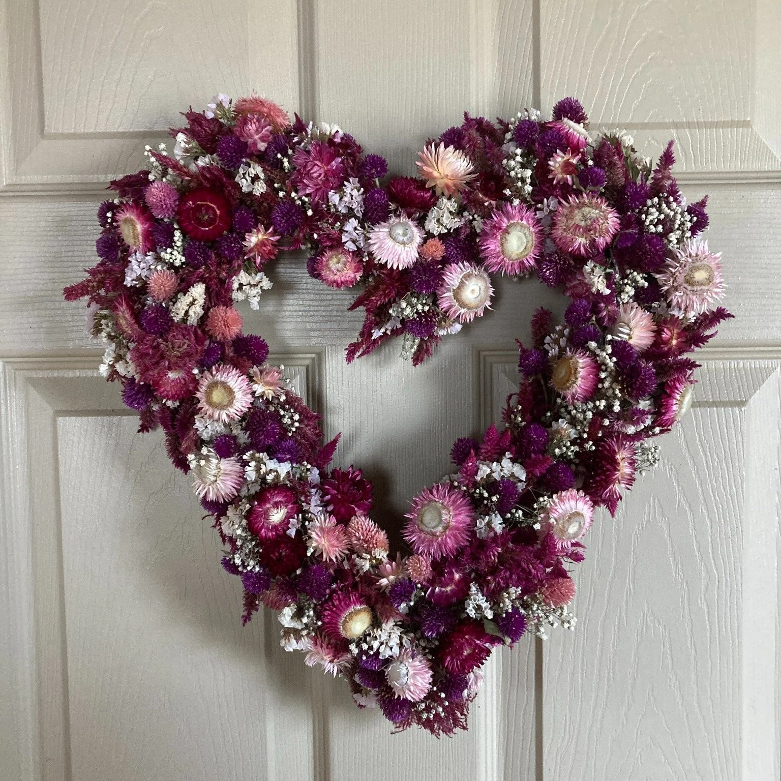 Make their heart bloom—shop Valentine’s flowers in Bucyrus