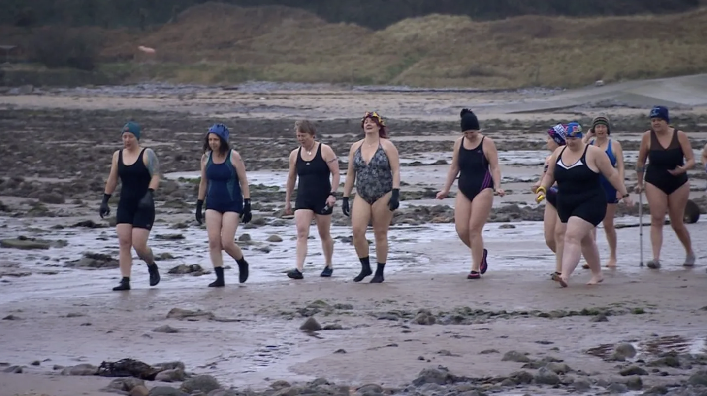 Women cold water swimming in ORDeR to help menopause