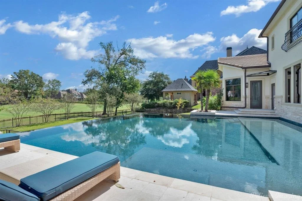 ✨Wow Wednesday✨ Discover Luxury Living: A Mediterranean Retreat in Shreveport