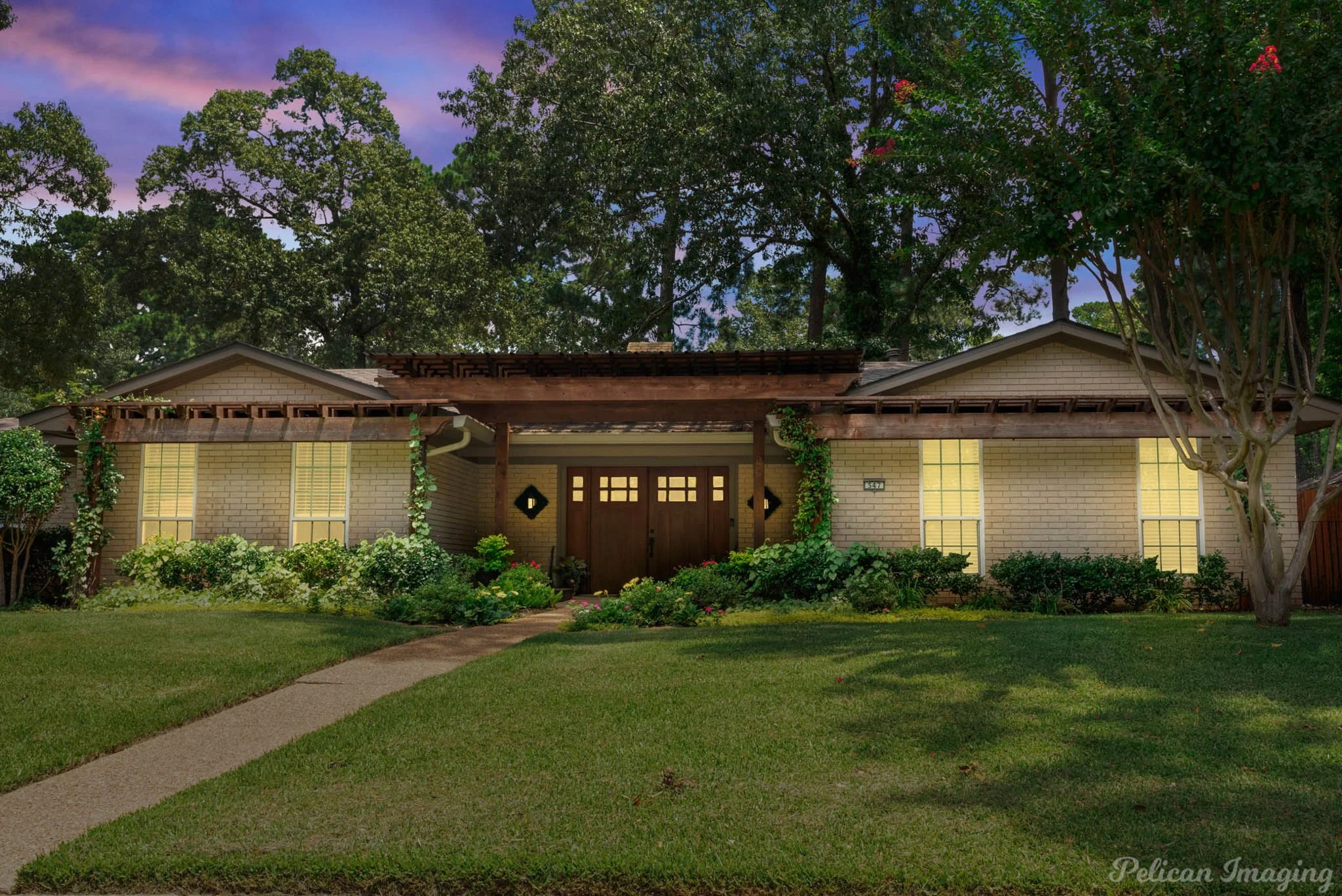 Stunning Spring Lake Gem with Modern Upgrades – Your Dream Home Awaits!