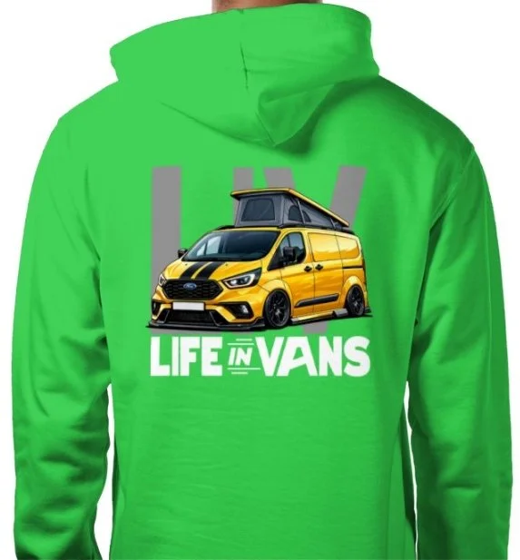 Screenshot_22-4-2026_112146_www.tshirtstudio.com.jpeg