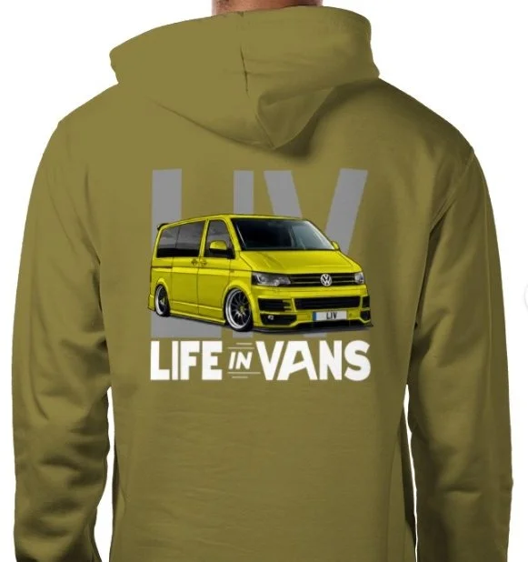 Screenshot_30-4-2026_115318_www.tshirtstudio.com.jpeg