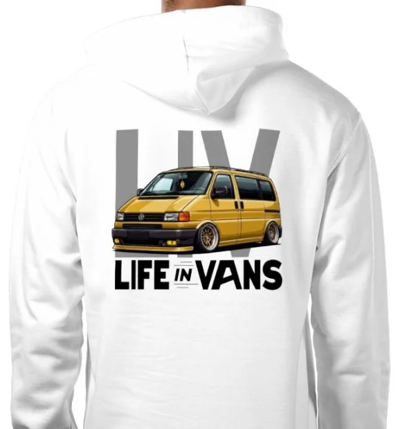 Screenshot_22-4-2026_135034_www.tshirtstudio.com.jpeg