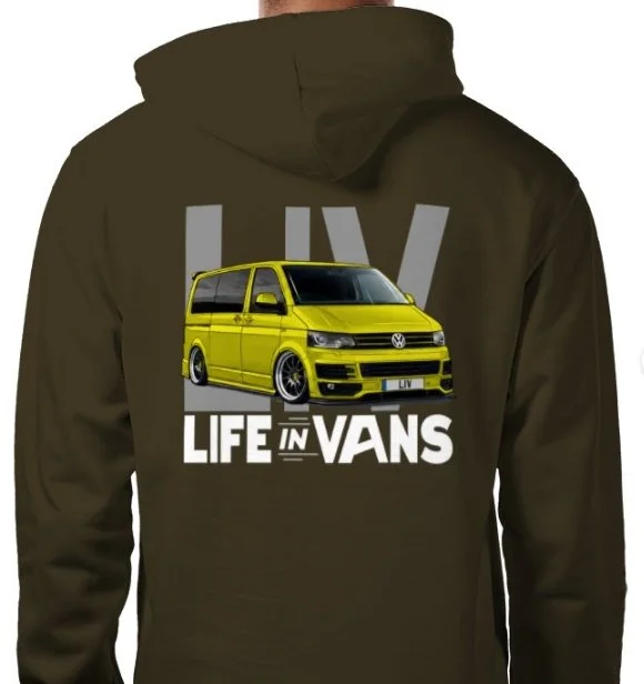 Screenshot_30-4-2026_115330_www.tshirtstudio.com.jpeg
