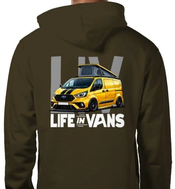 Screenshot_22-4-2026_11221_www.tshirtstudio.com.jpeg