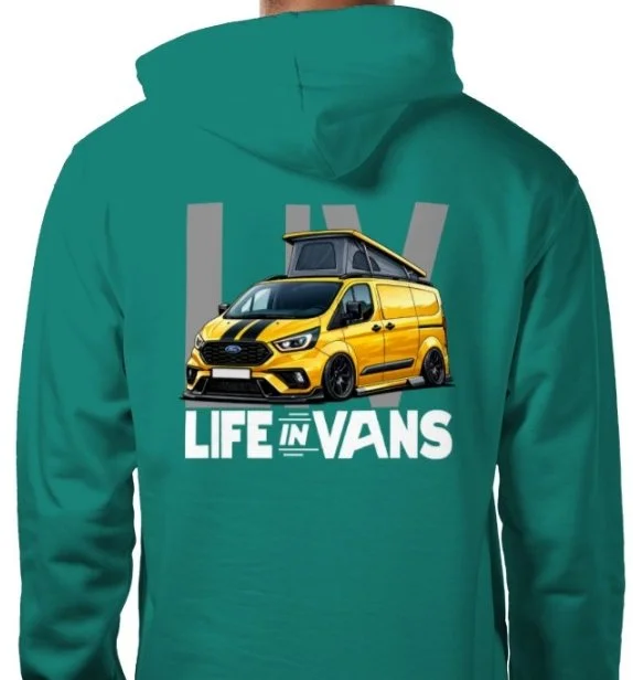Screenshot_22-4-2026_112037_www.tshirtstudio.com.jpeg