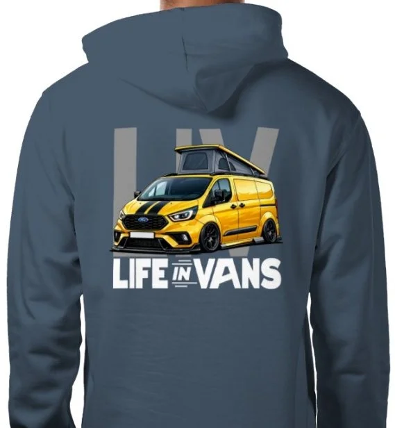 Screenshot_22-4-2026_112111_www.tshirtstudio.com.jpeg