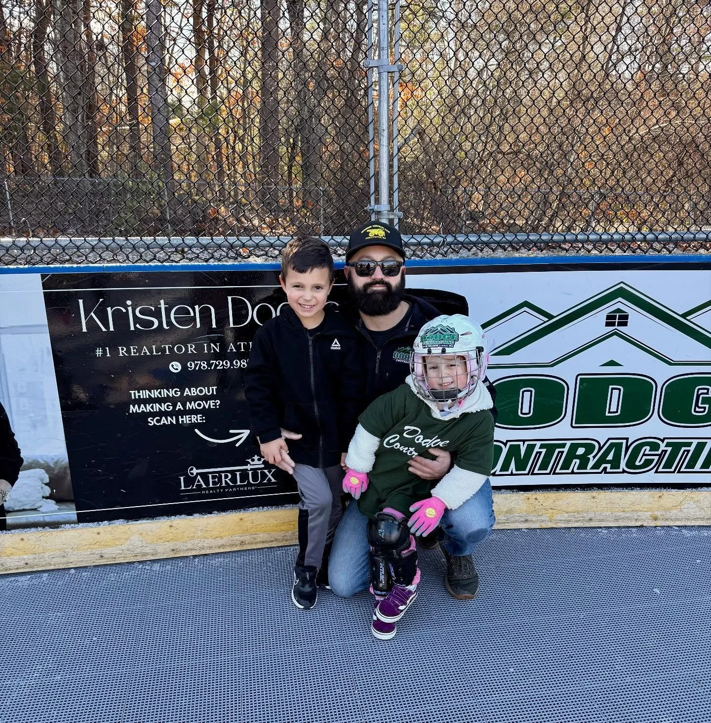 So proud of all the kids on the @dodgecontracting team 🤍 They played their hearts out today, even though we didn&rsquo;t make it to the semifinals. The deck was icy and every shot came with a slip or a stumble, but they pushed through 💪

It was als