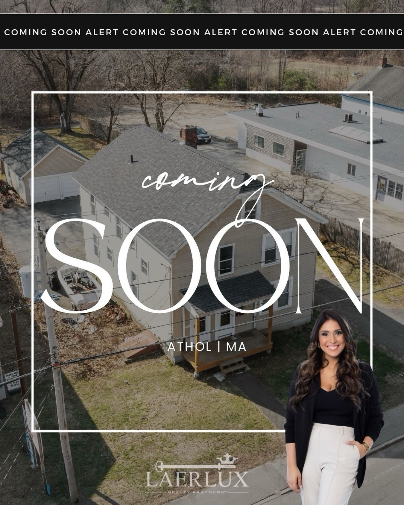 I love a property that gives you options&hellip; and this one really does.

Coming soon in Athol: A 2-unit with a detached 2-car garage, parking for 6 cars, and the ability to expand the first unit into something larger over time.
Not every multifami