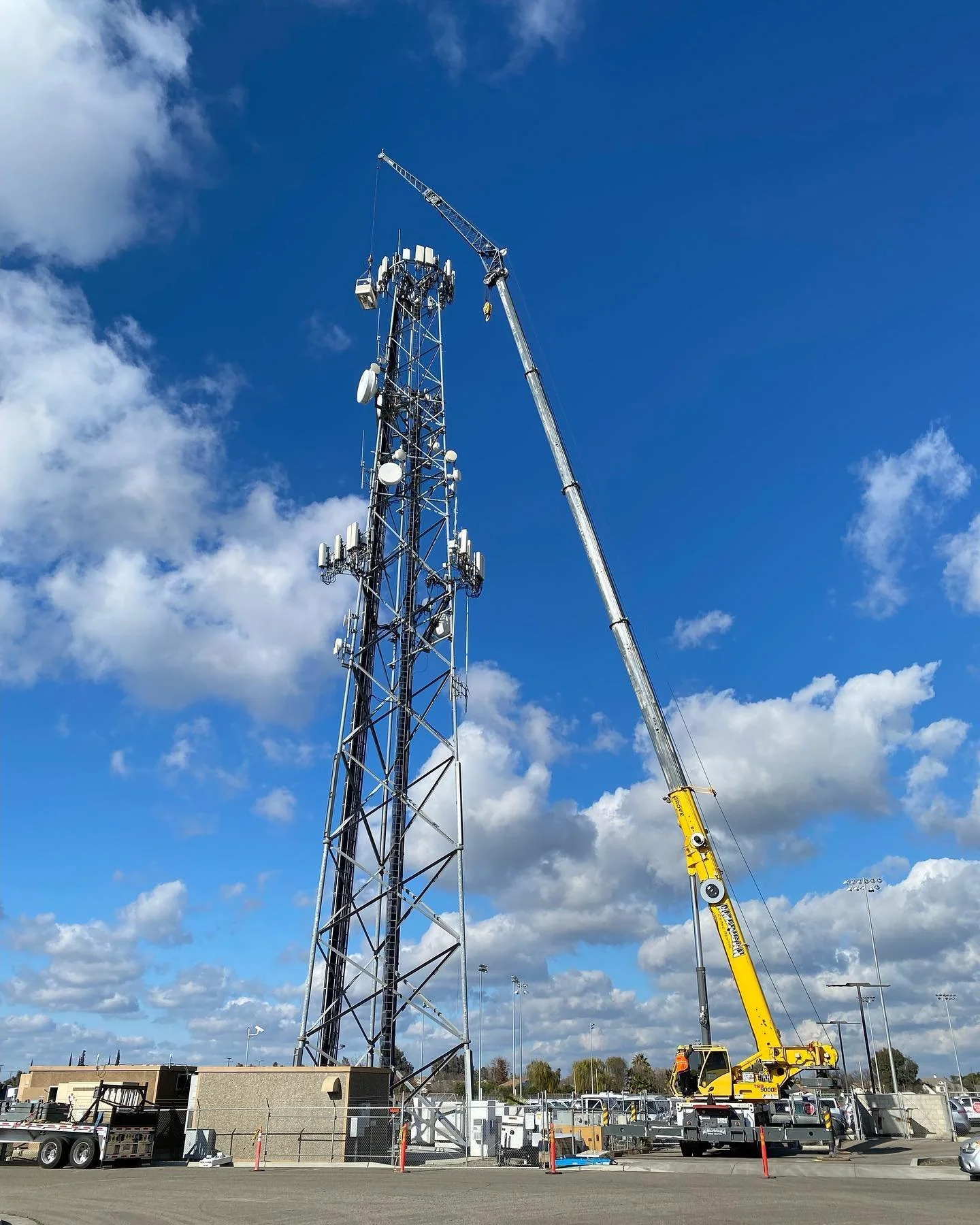 Adding and swapping way too many antennas 🏗