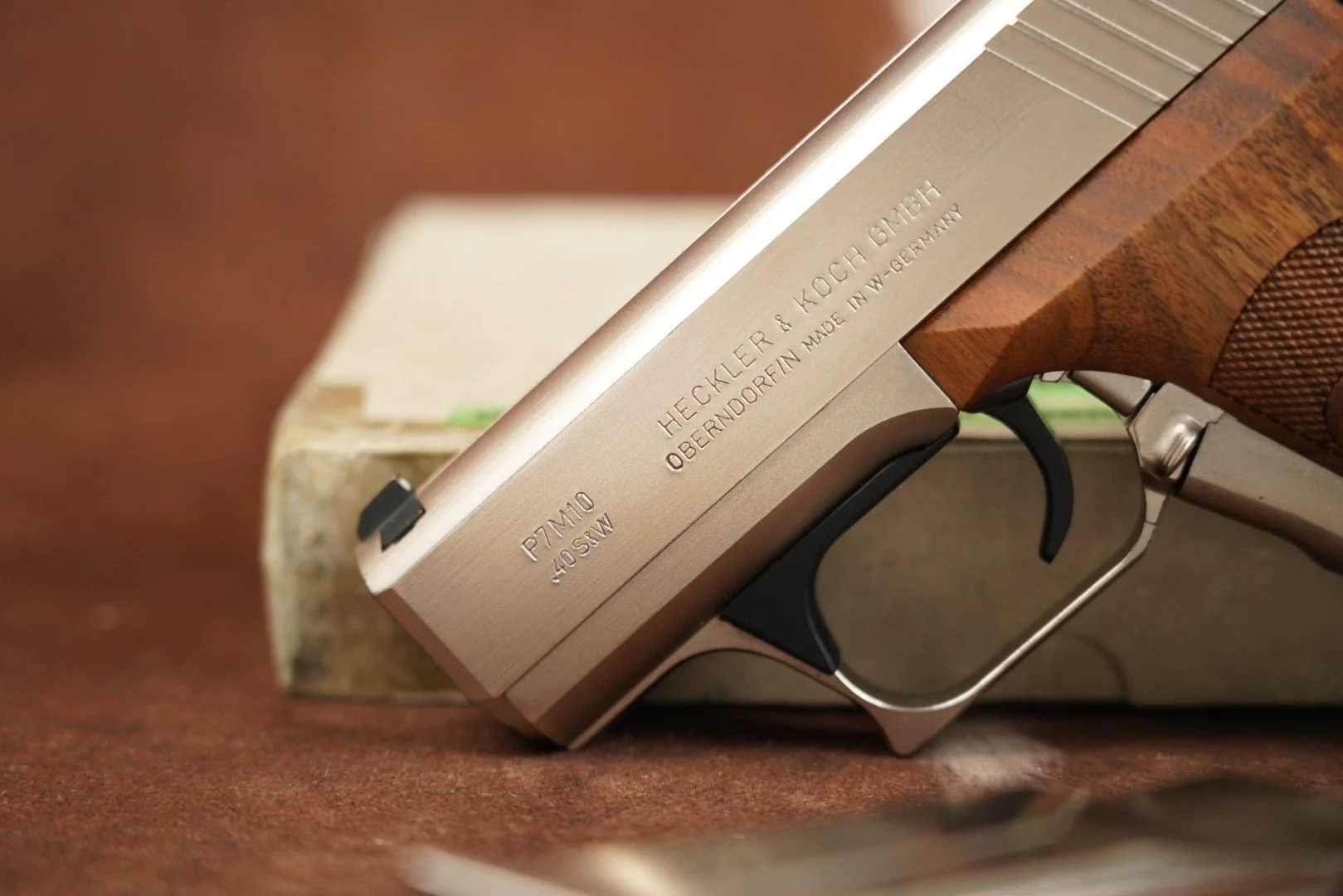 Heckler & Koch P7M10 — .40 S&W Gas-Delayed Semi-Automatic Pistol (1992 ...