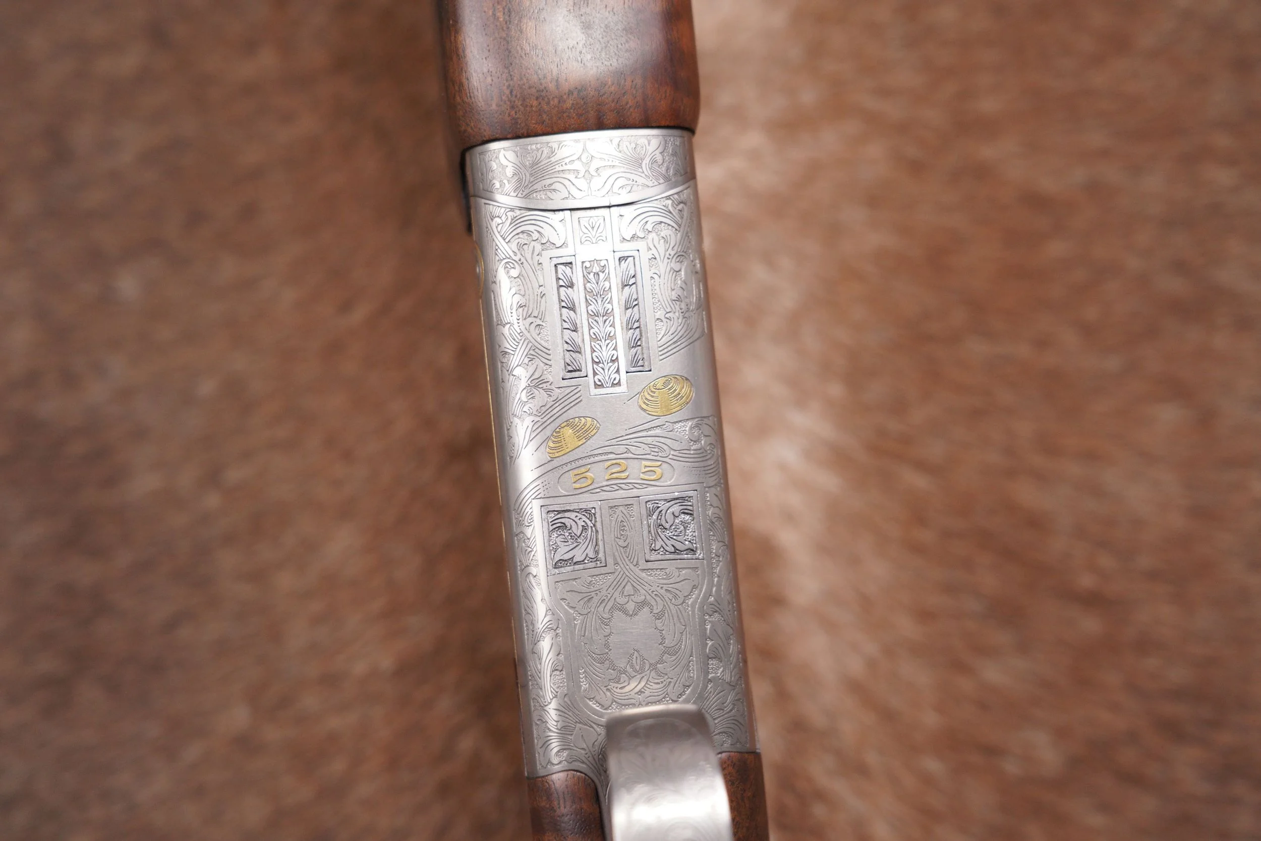 19 Browning Model Citori 525 Golden Clays 28 Ga. 30%22 Invector Over Under Shotgun 2004AJM00082 (GB).JPG