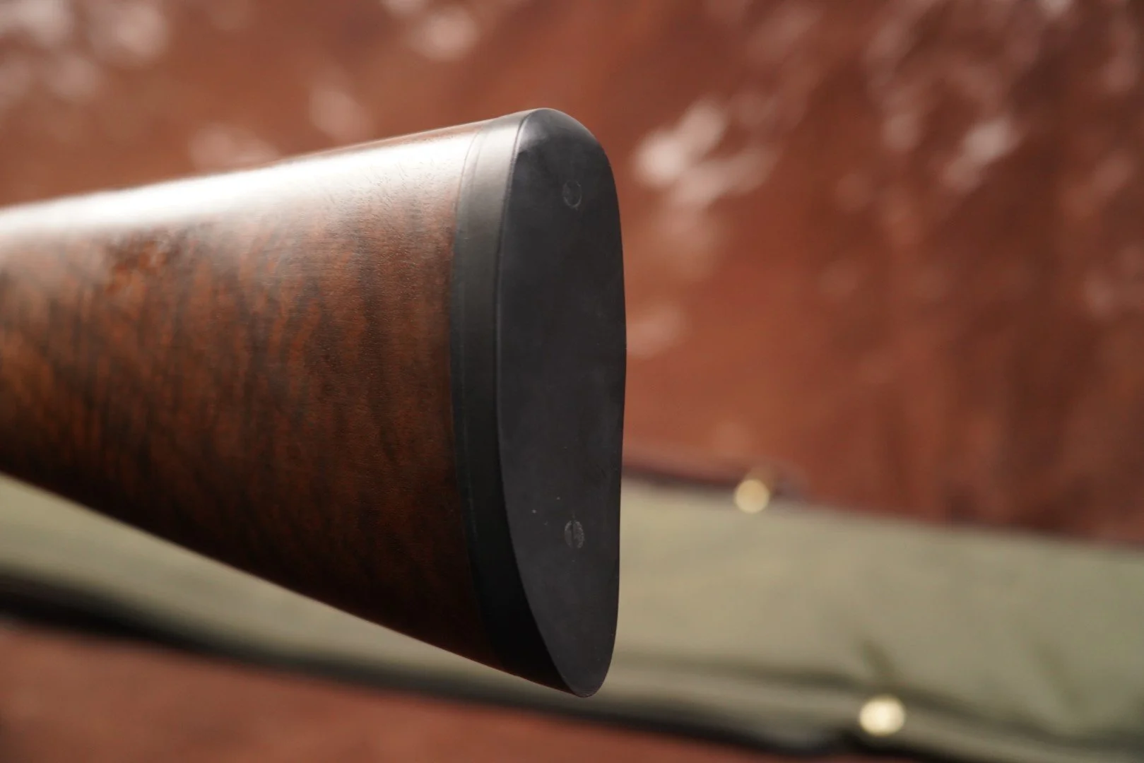 26 Browning Model Citori 525 Golden Clays 28 Ga. 30%22 Invector Over Under Shotgun 2004JOE00402 (Large).JPG