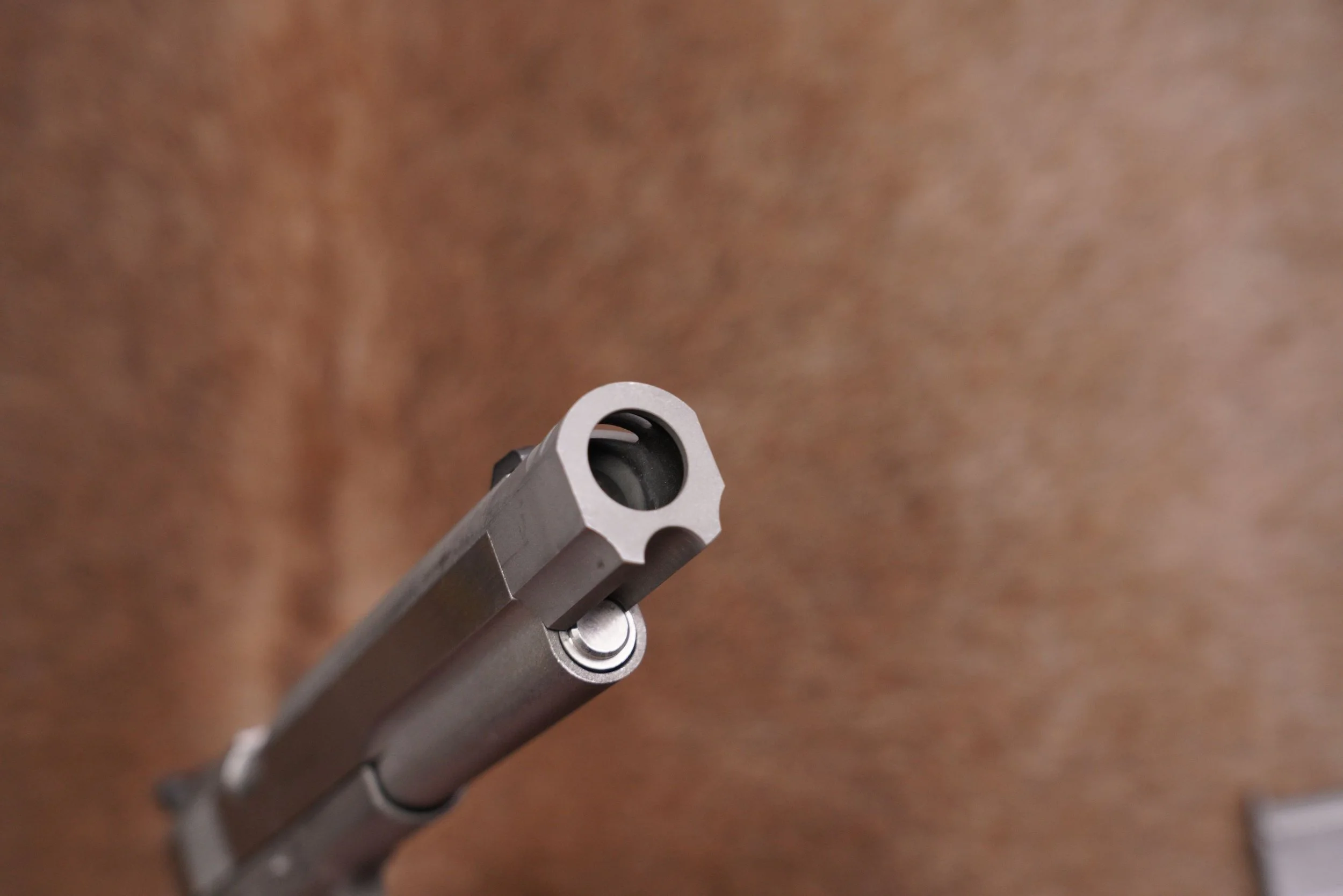 14 IAI Irwindale Arms Inc Javelina Hunting Model 10mm 7%22 Longslide 1911.JPG