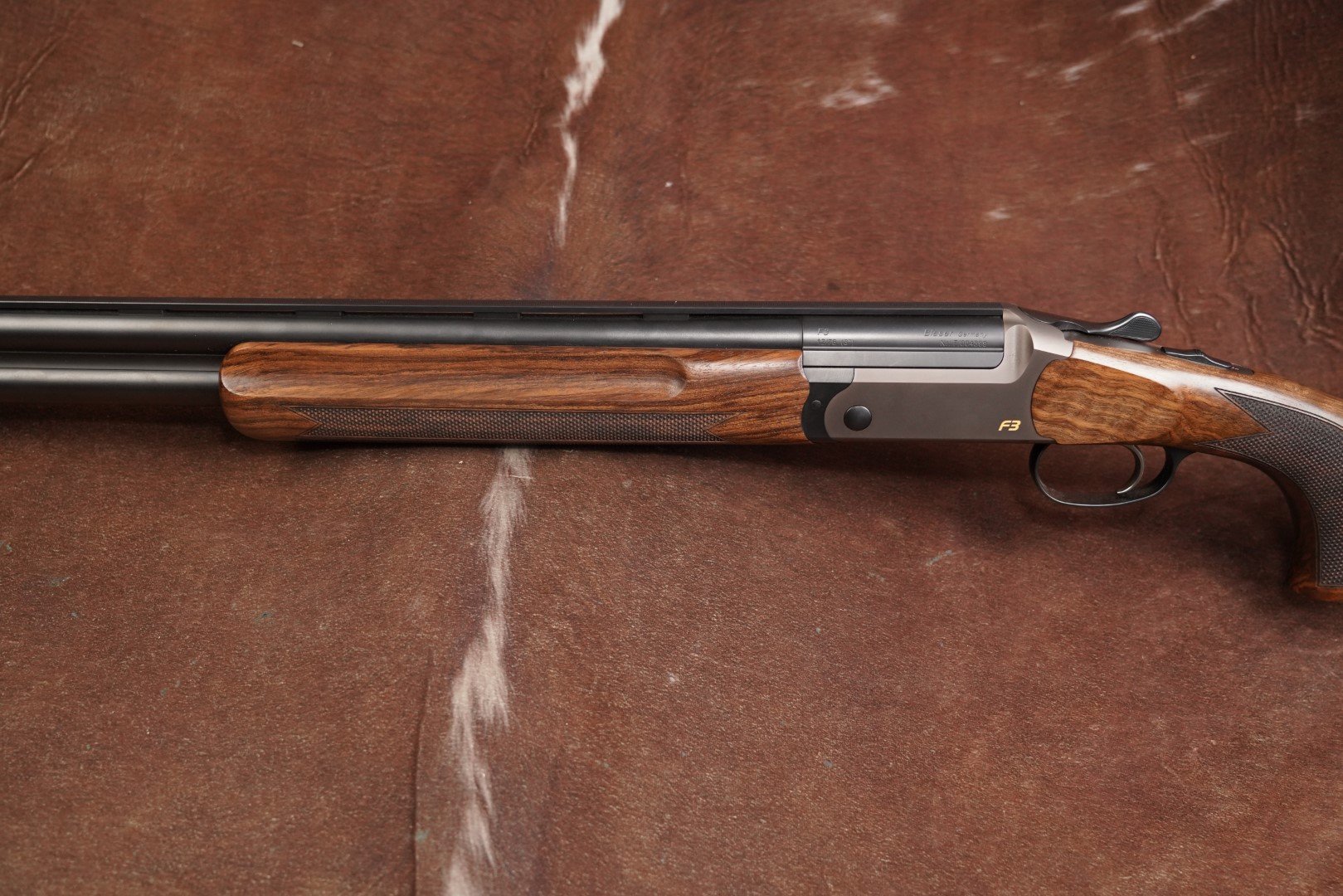 05 Blaser F3 Competition Sporting Standard 12 Ga 32%22 Comp-N-Choke Over Under Shotgun.JPG