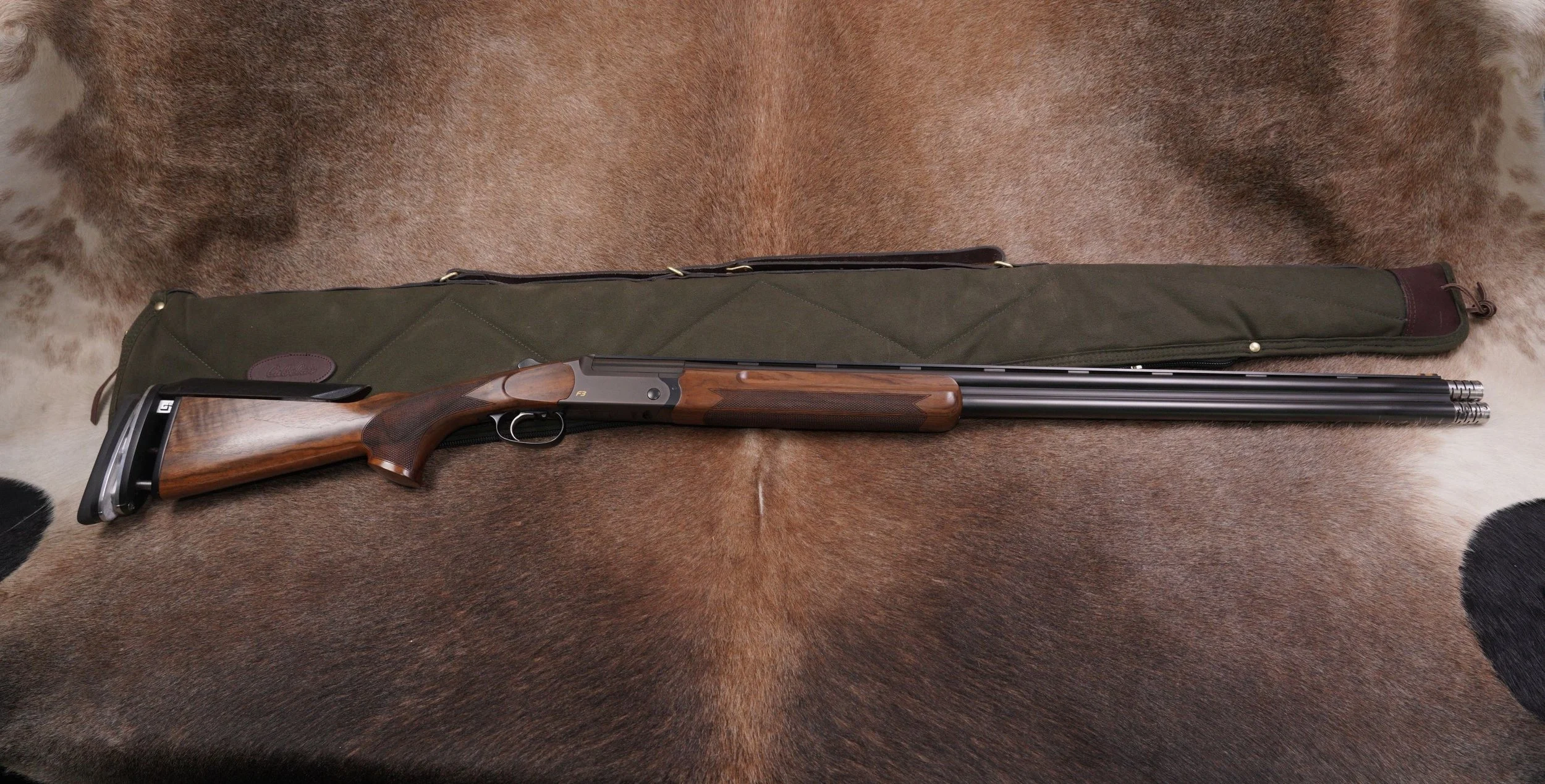 02 Blaser F3 Competition Sporting Standard 12 Ga 32%22 Comp-N-Choke Over Under Shotgun.JPG