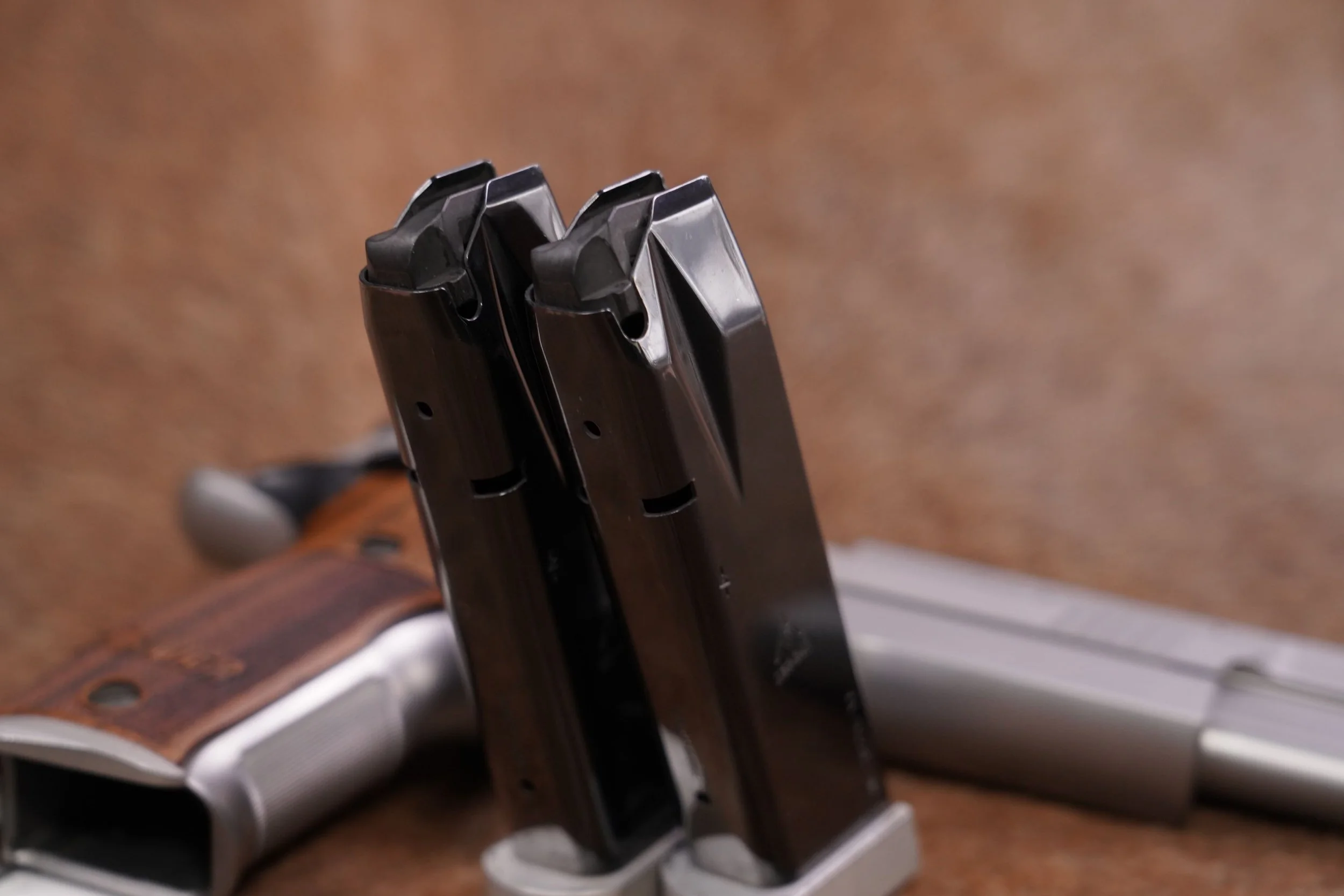 18 SIG Sauer Model P226 S 226X-9-L1 9mm 6%22 SA Semi-Auto Stainless Pistol 2013.JPG