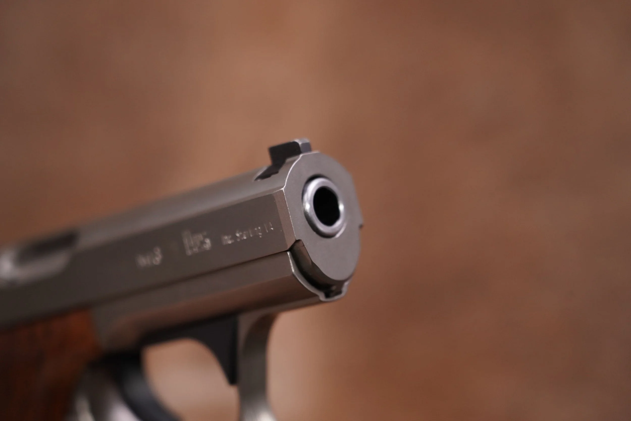 14 Heckler & Koch H&K P7M13 P7-M13 9mm 4%22 Nickel Squeeze Cocker Pistol, 1990.JPG