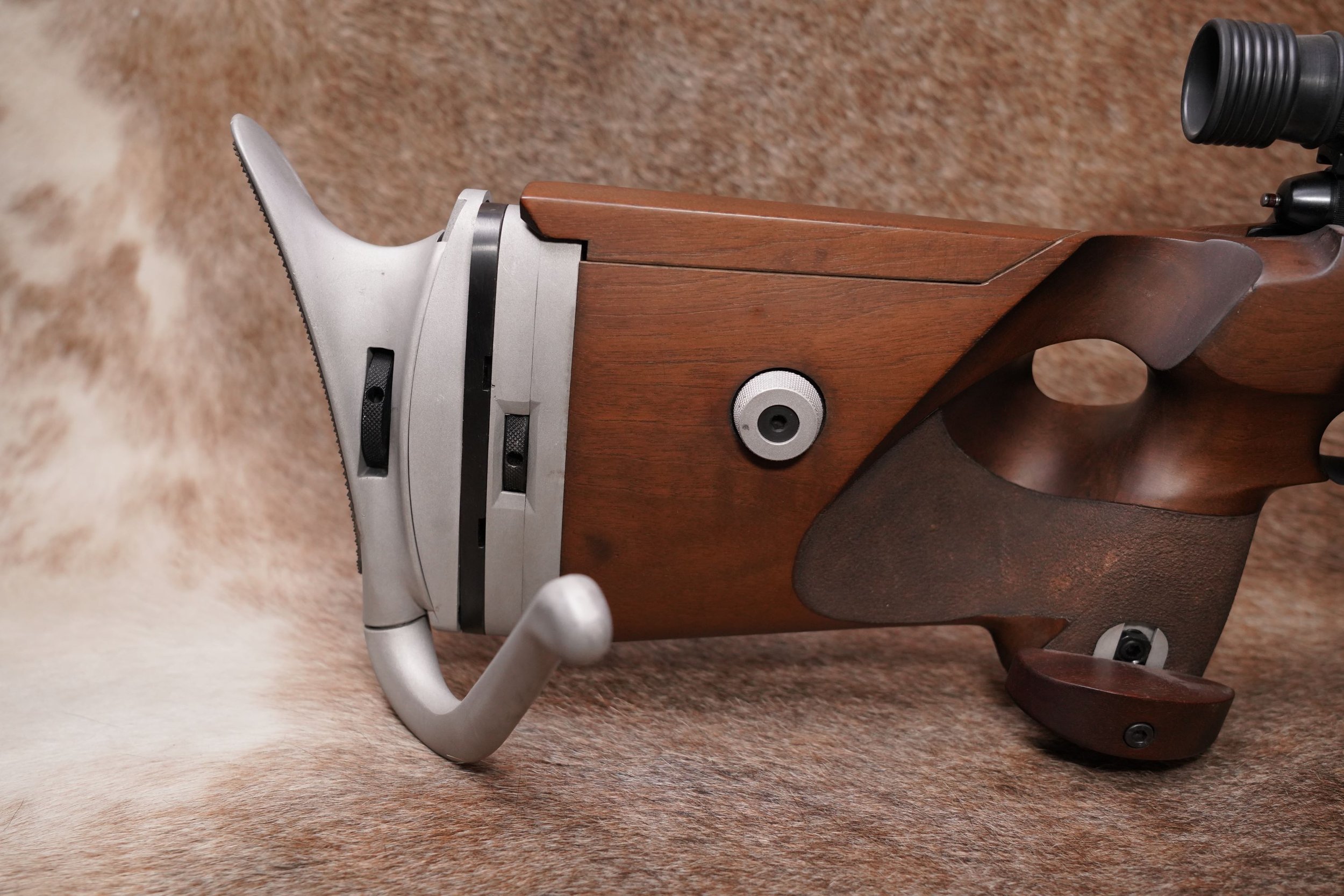 17 German Anschutz Model 54 Super Match .22 LR 24%22 Bolt Action Rifle, MFD 1979.JPG