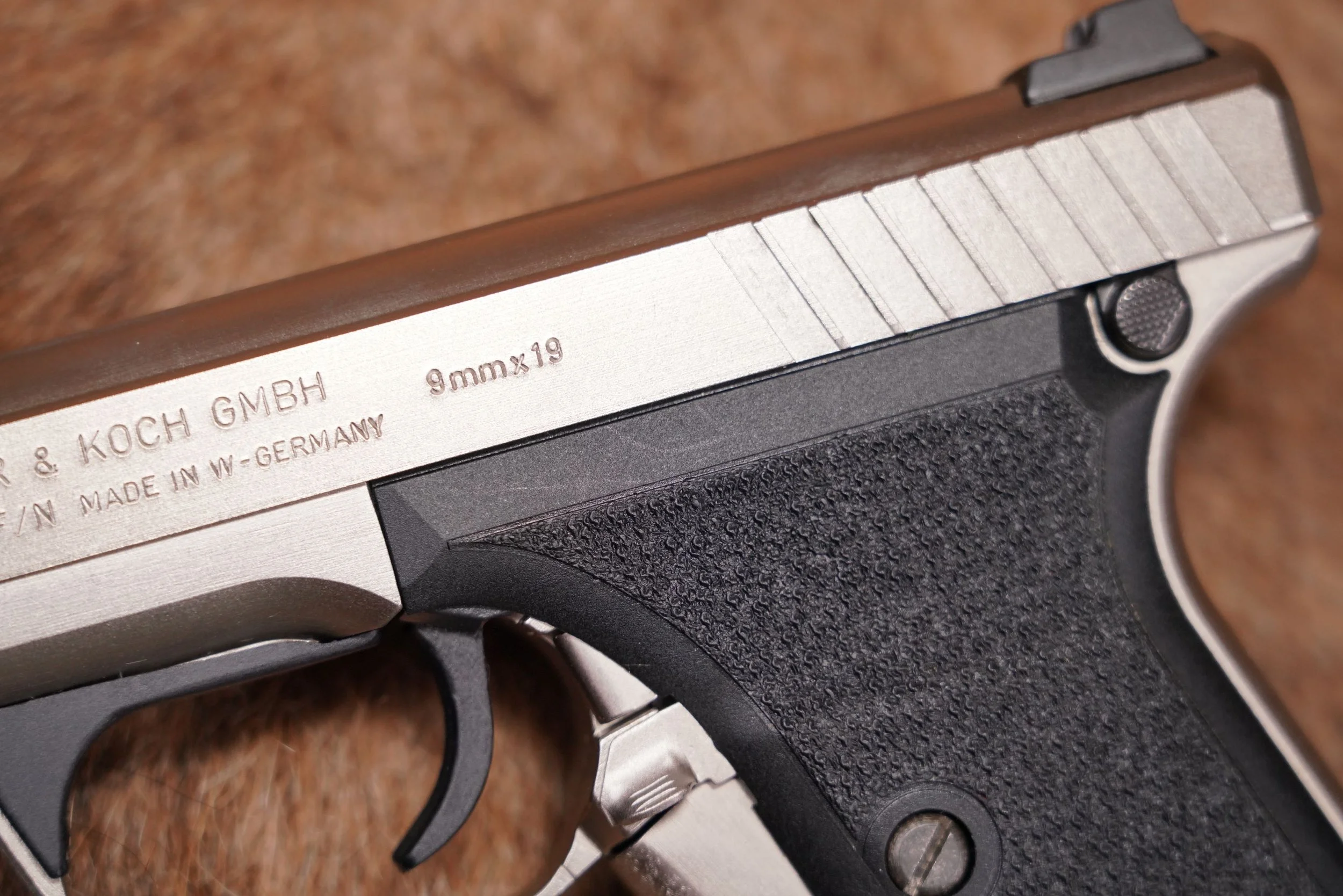 06 Heckler & Koch H&K Model P7M8 P7-M8 9mm Nickel Semi-Auto Pistol, 1992.JPG