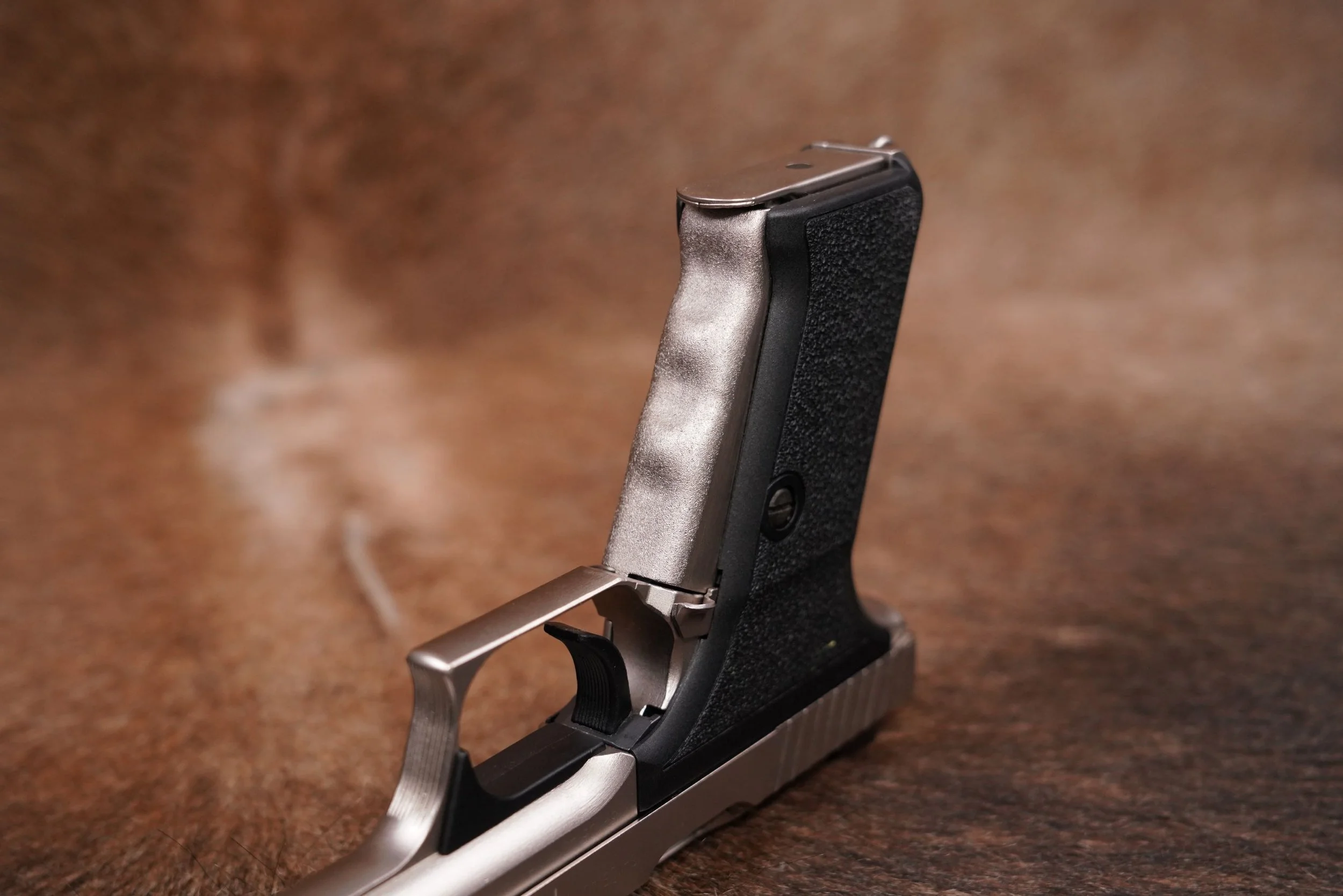 07 Heckler & Koch H&K Model P7M8 P7-M8 9mm Nickel Semi-Auto Pistol, 1992.JPG