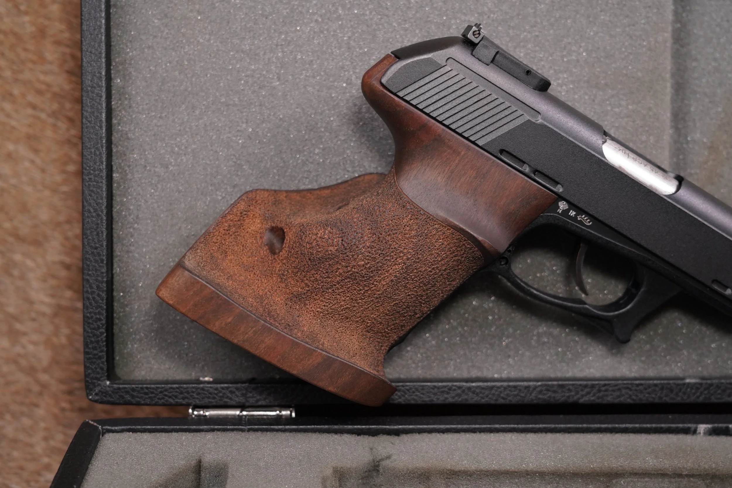 20 Heckler & Koch P9S Target .45 ACP Semi Automatic Pistol with Sport Barrel Package, Manufactured 1989.JPG