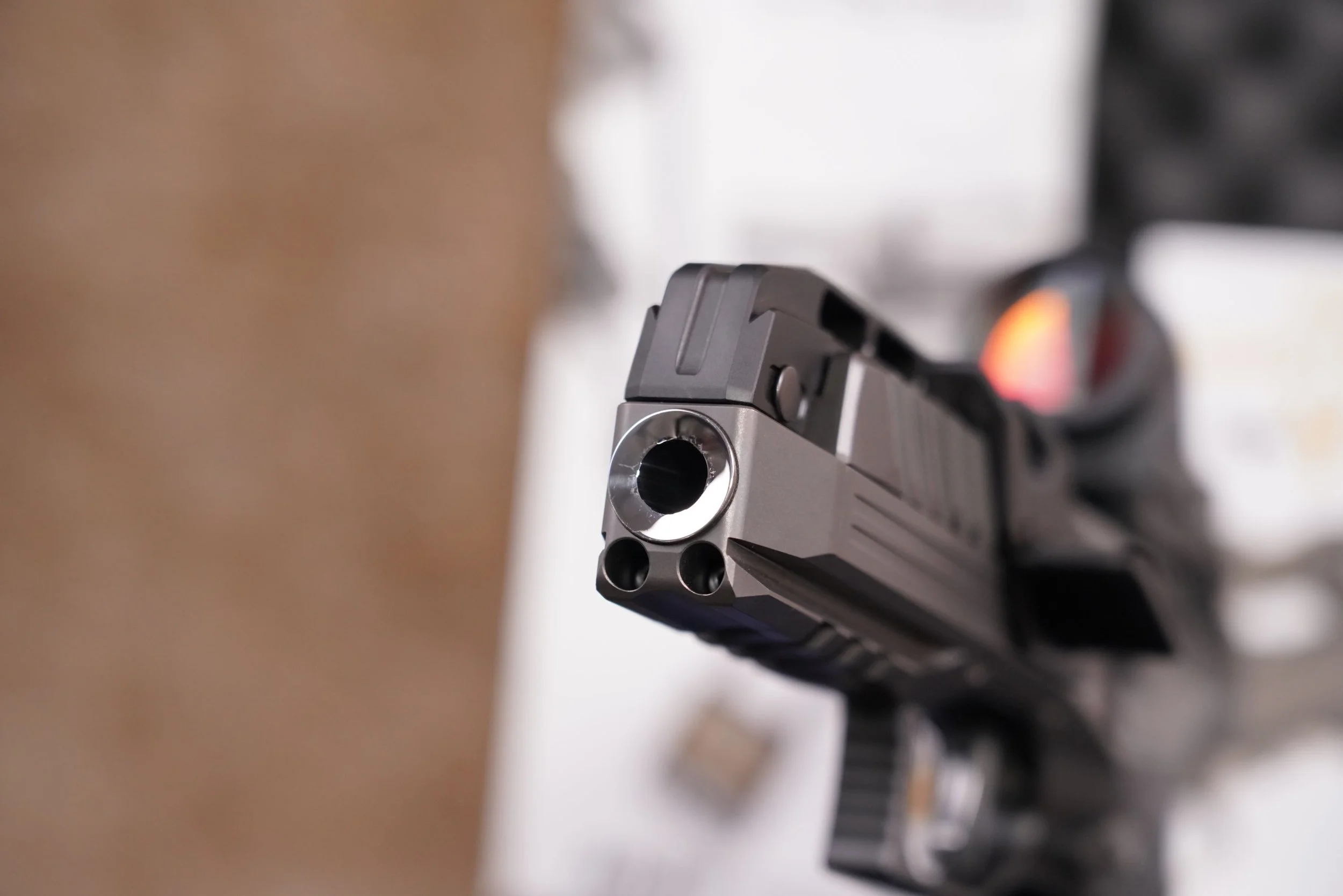 28 Laugo Arms Alien Creator 9mm 4.8%22 Single Action Semi-Auto.JPG