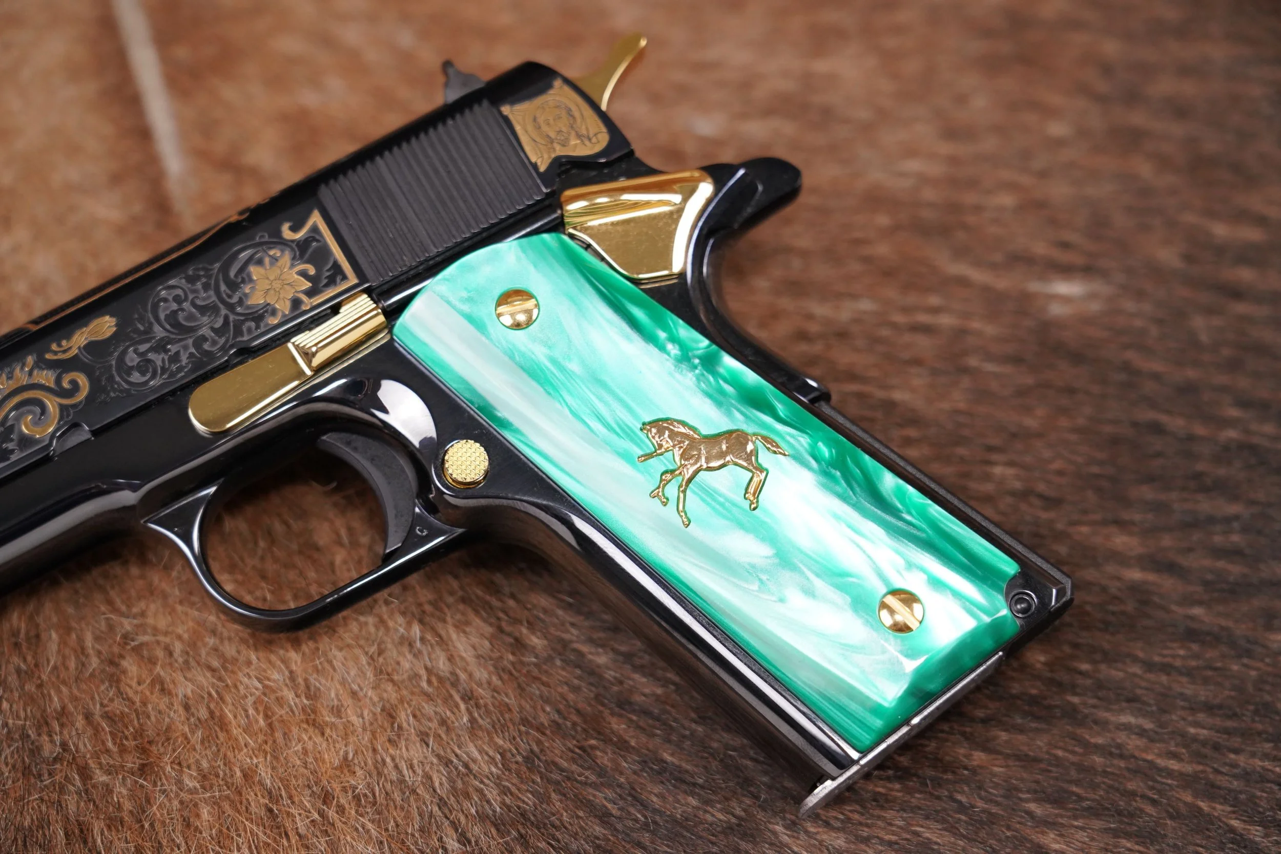 06 032 of 500 Colt SK Customs San Judas The Saint Series .38 Super.JPG
