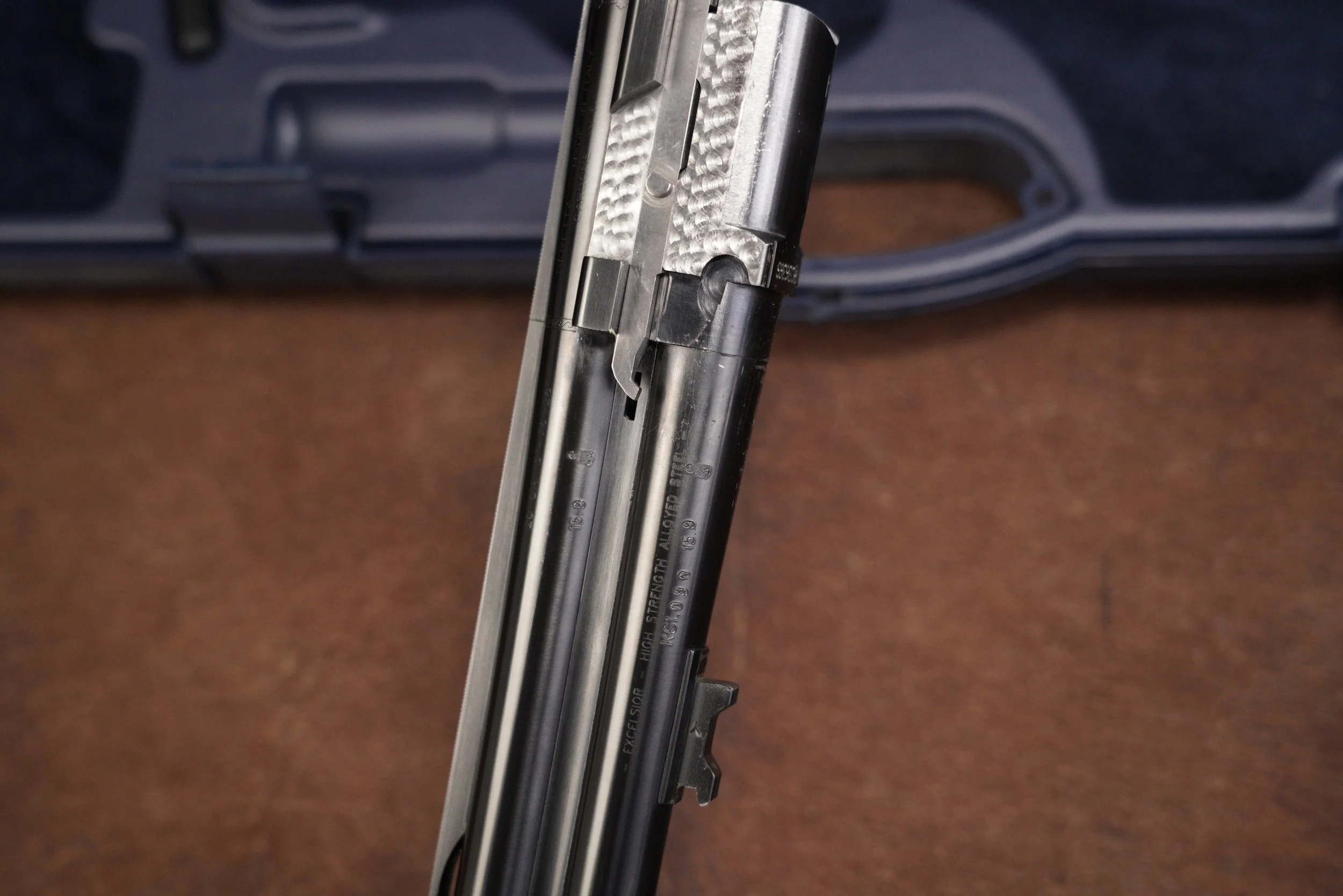 11 Beretta Model 687 Silver Pigeon V 20 Ga. 28%22 Over Under Shotgun.JPG