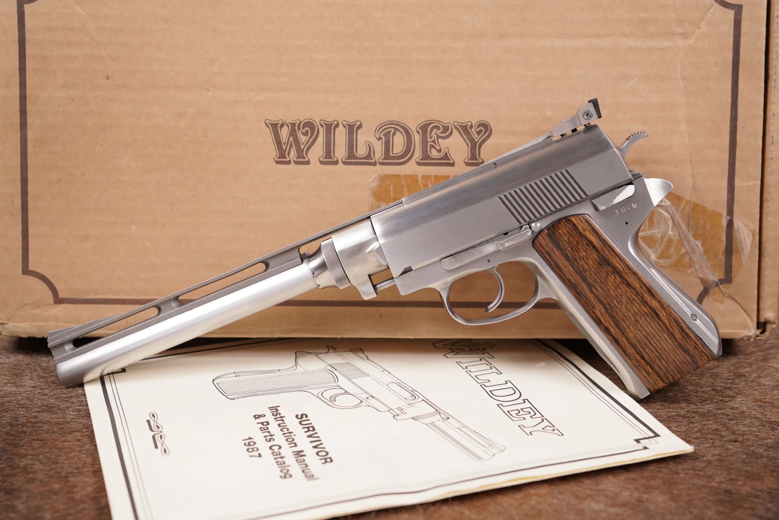 02 Wildey Milford Survivor Model .45 Win Mag 10%22 Semi-Automatic Pistol 1990-99.JPG