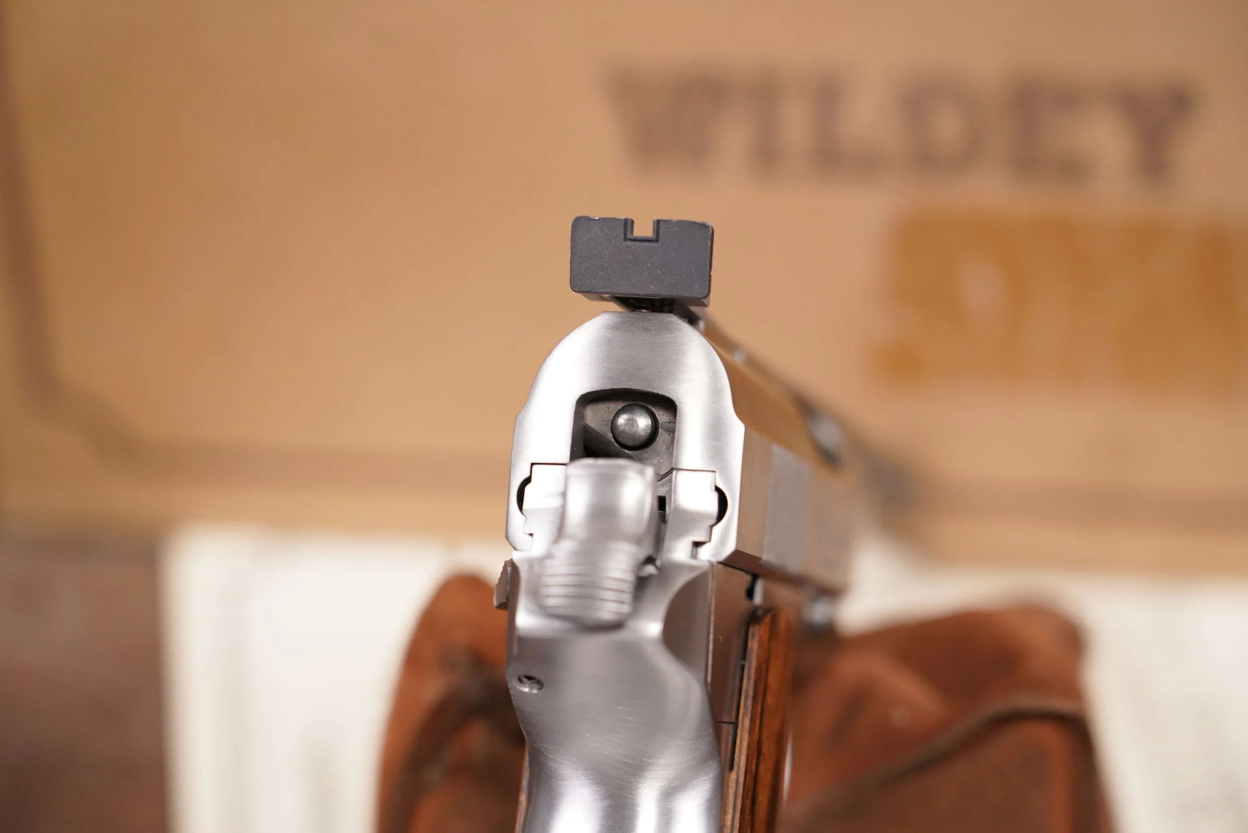 13 Wildey Milford Survivor Model .45 Win Mag 10%22 Semi-Automatic Pistol 1990-99.JPG
